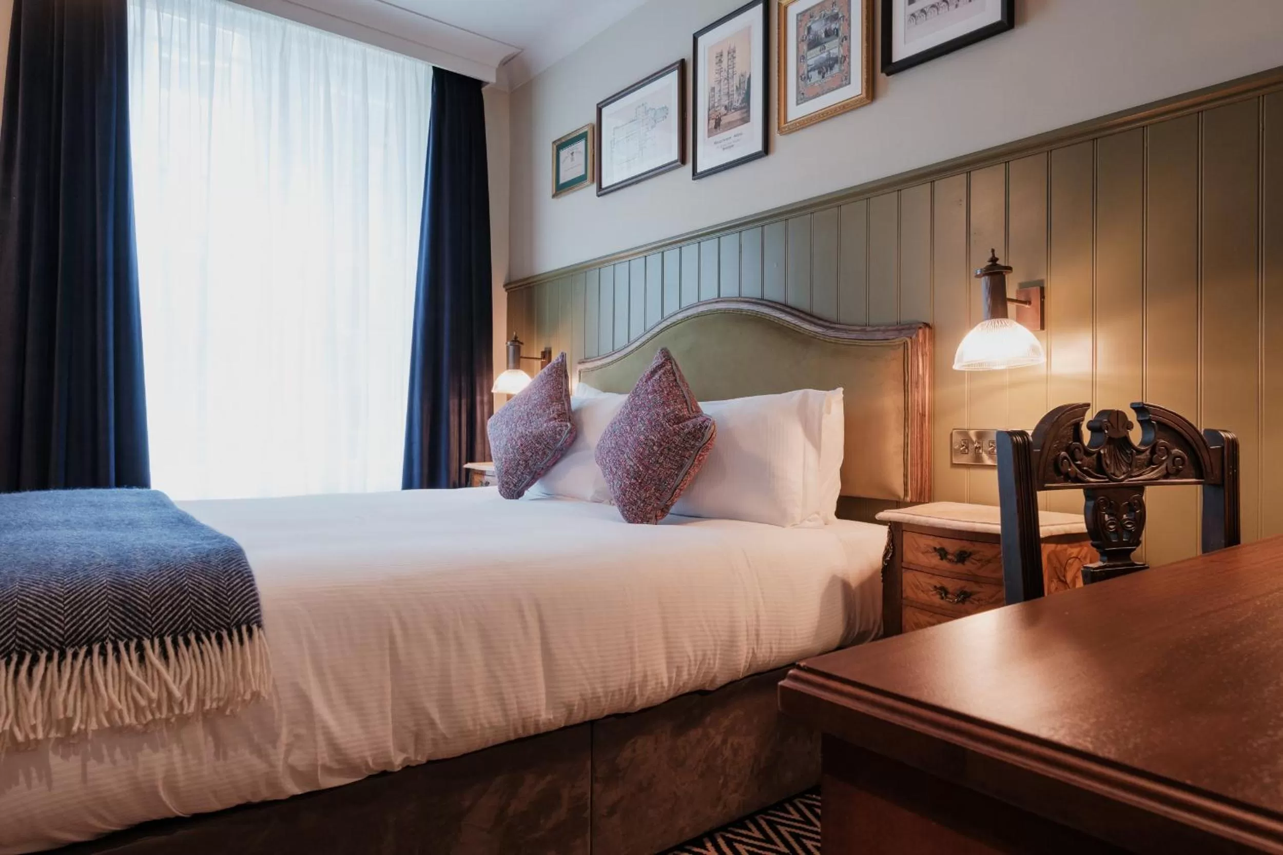 Photo of the whole room, Bed in The Sanctuary House Hotel