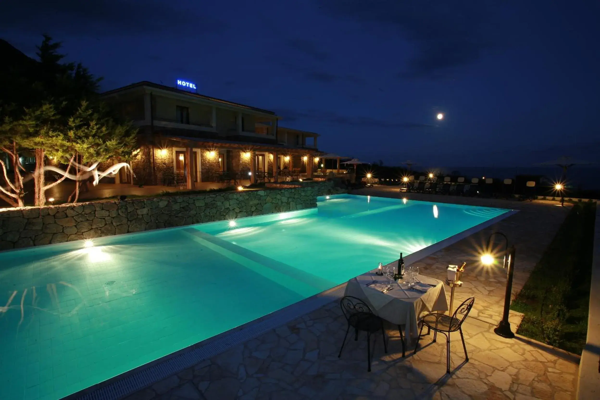 Property building, Swimming Pool in Hotel Villa Gustui Maris