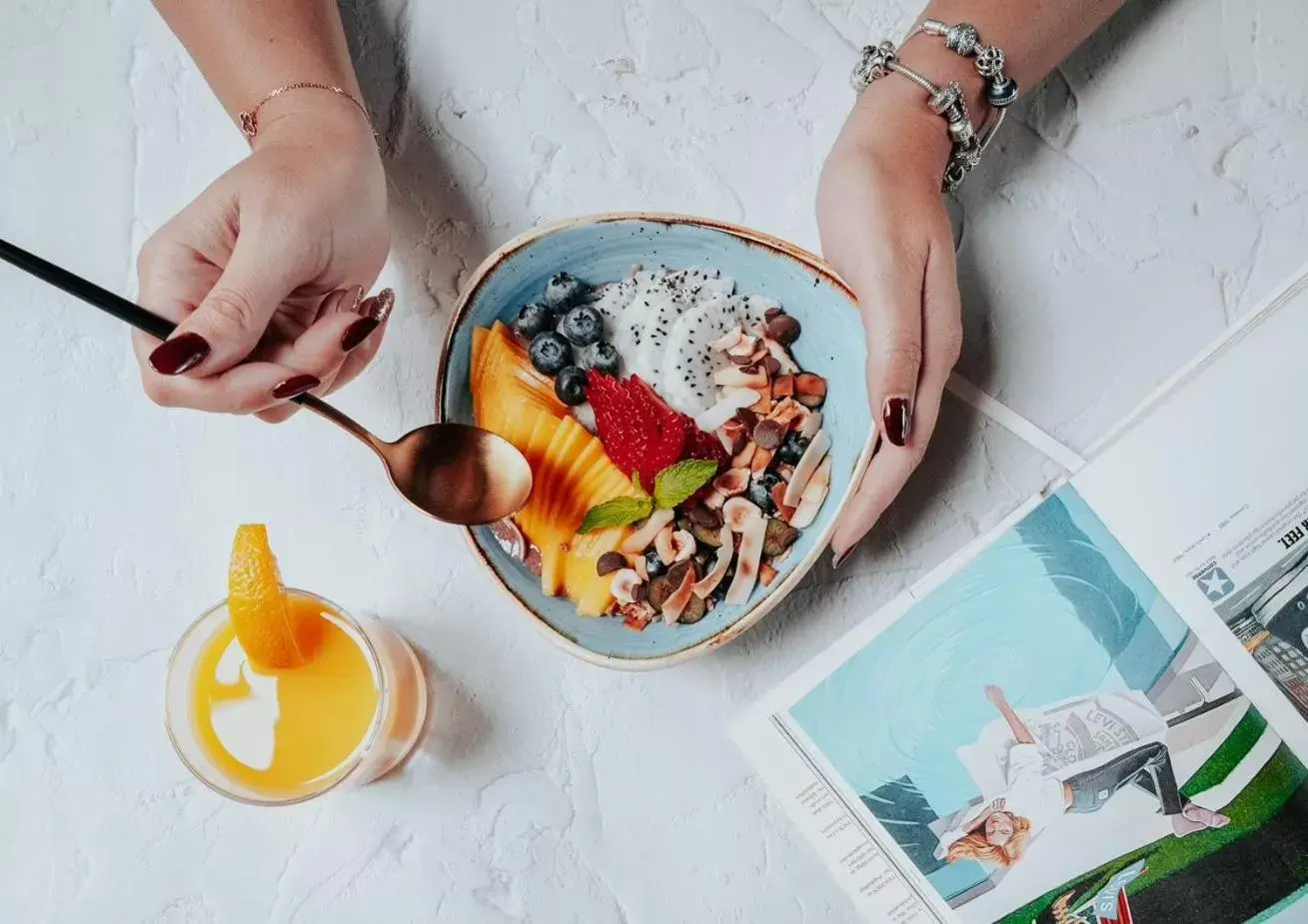 Restaurant/places to eat in Studio One Hotel Restaurant/places to eat in Studio One Hotel