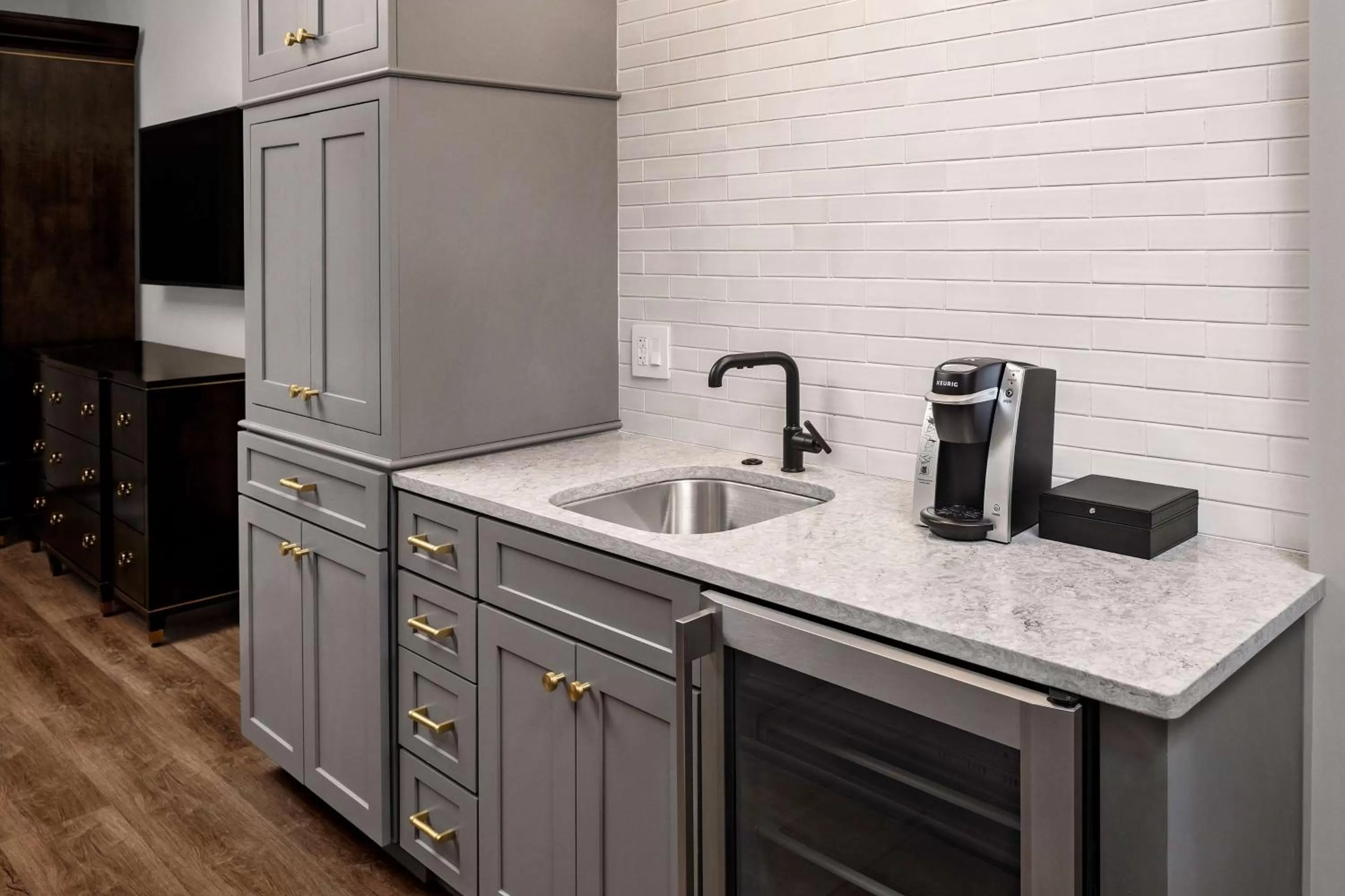 Coffee/tea facilities in Hilton Club Liberty Place Charleston