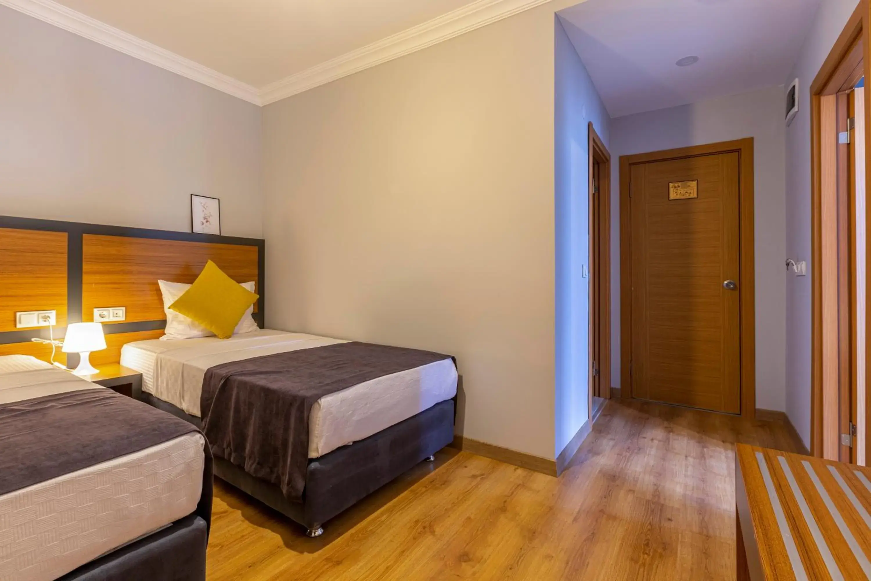 Photo of the whole room, Bed in Antalya Business Hotel Photo of the whole room, Bed in Antalya Business Hotel