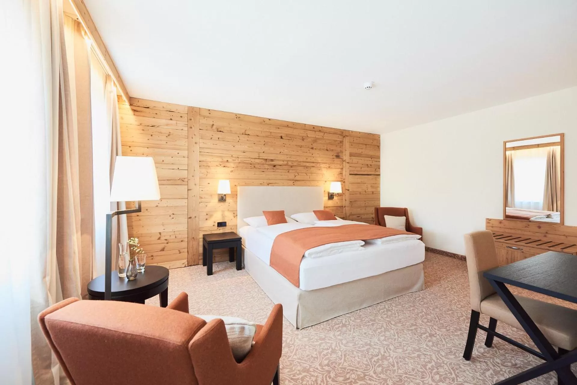 Photo of the whole room, Bed in Gasthof Linde