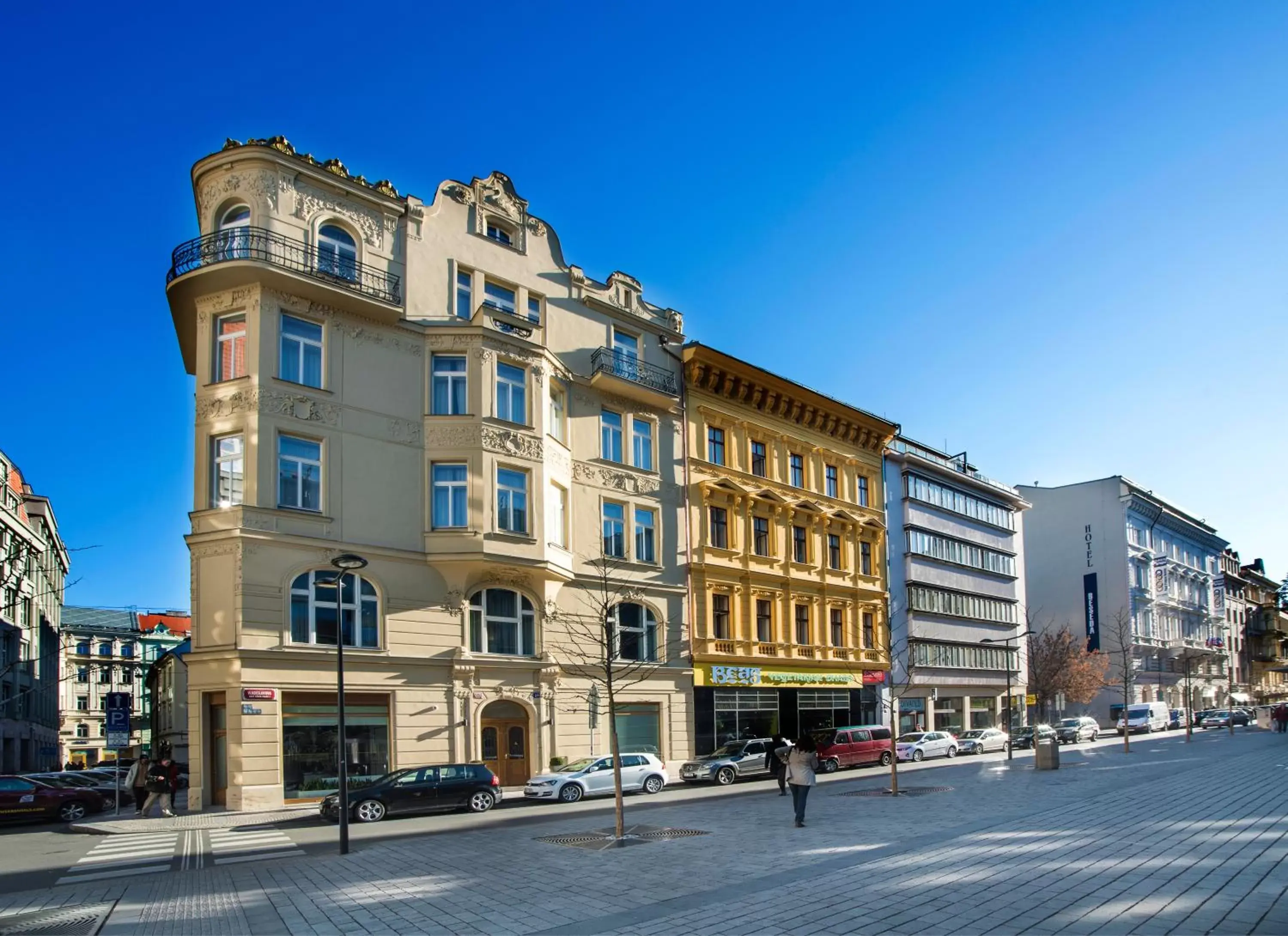 Street view, Property Building in Hotel Golden Crown