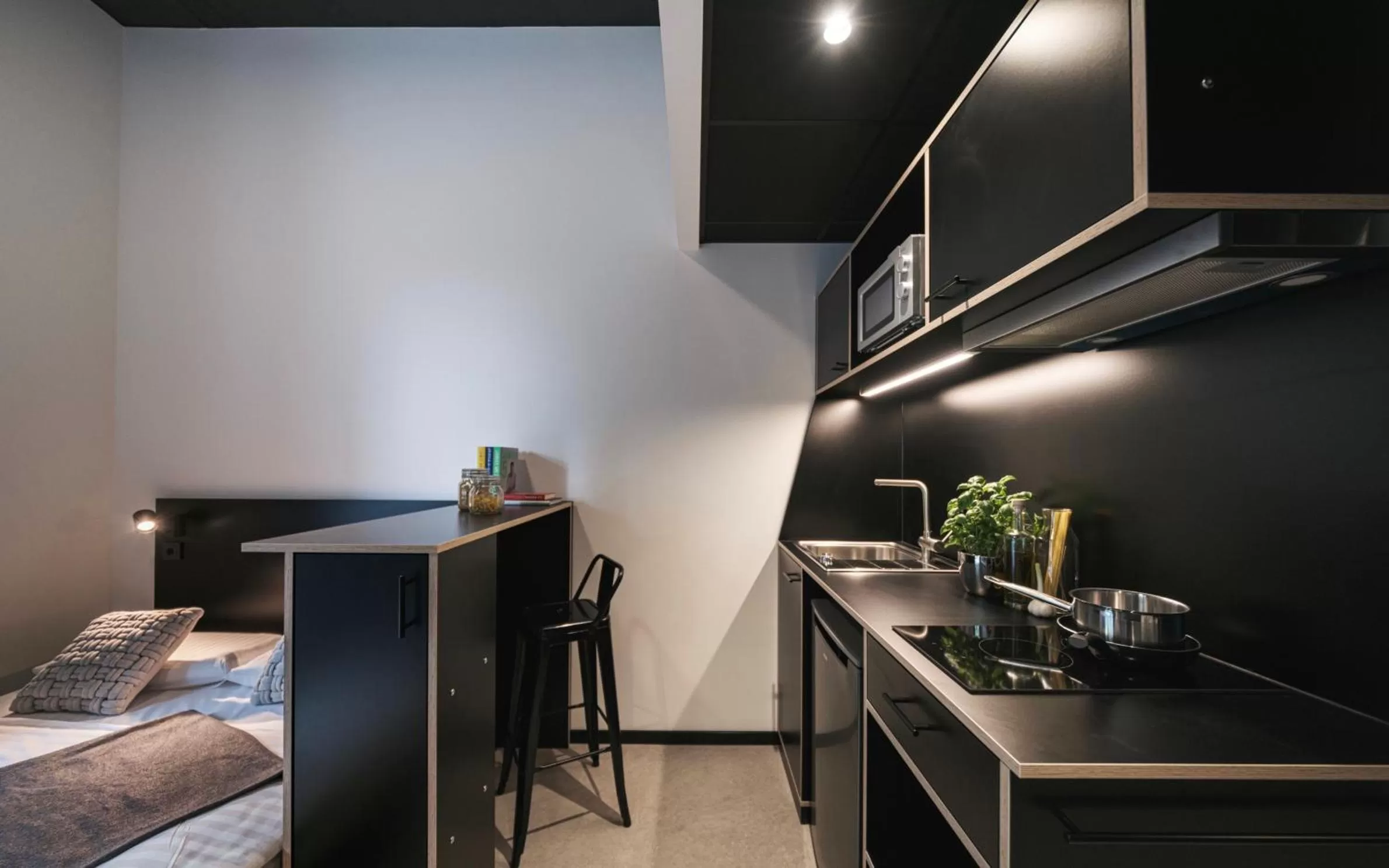 Bed in MoLiving - Design Hotel & Apartments Düsseldorf-Neuss