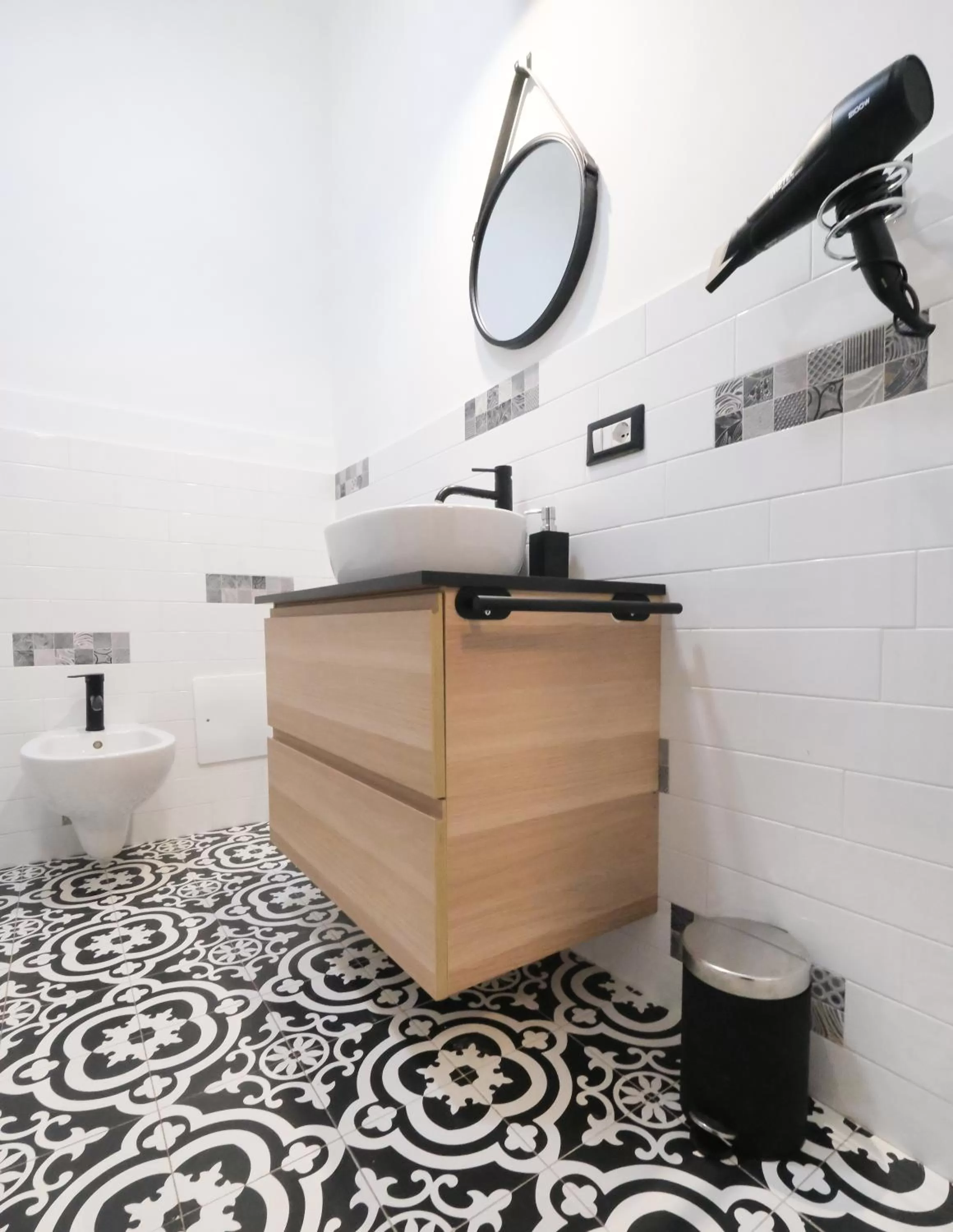 Bathroom in LH51 B&B