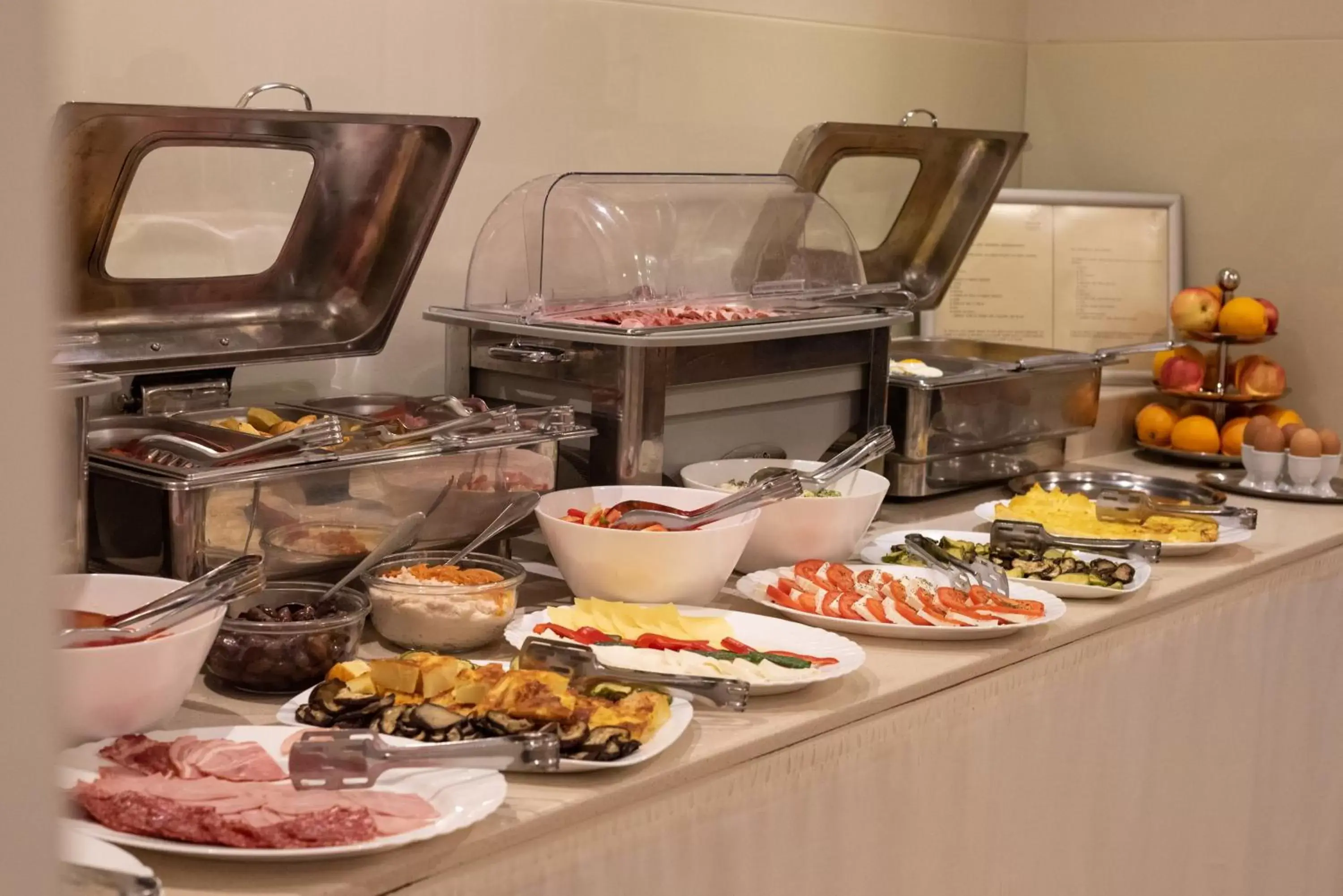 Buffet breakfast, Food in Hotel Ambasador
