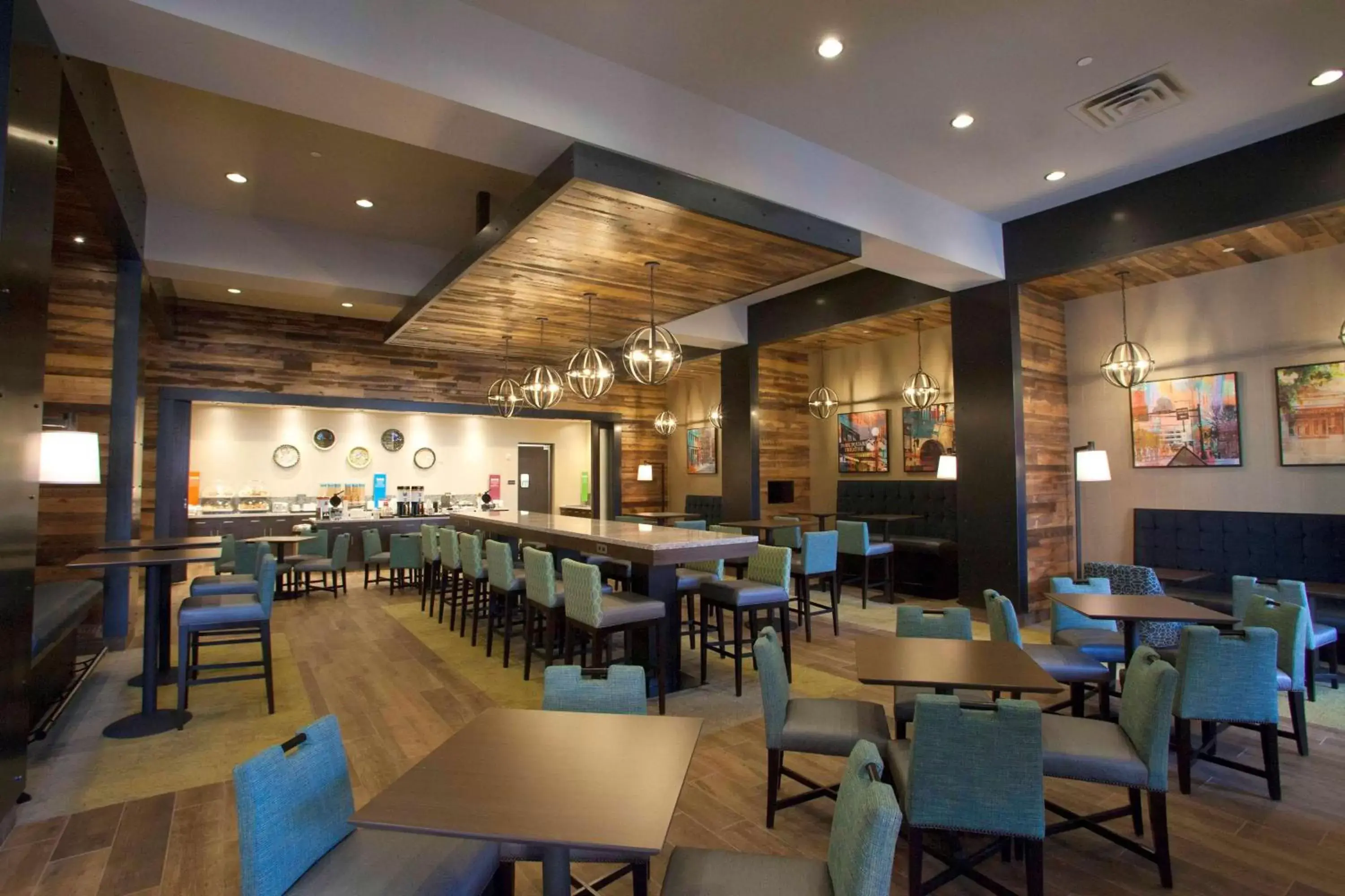 Lobby or reception, Restaurant/Places to Eat in Hampton Inn & Suites St. Paul Downtown