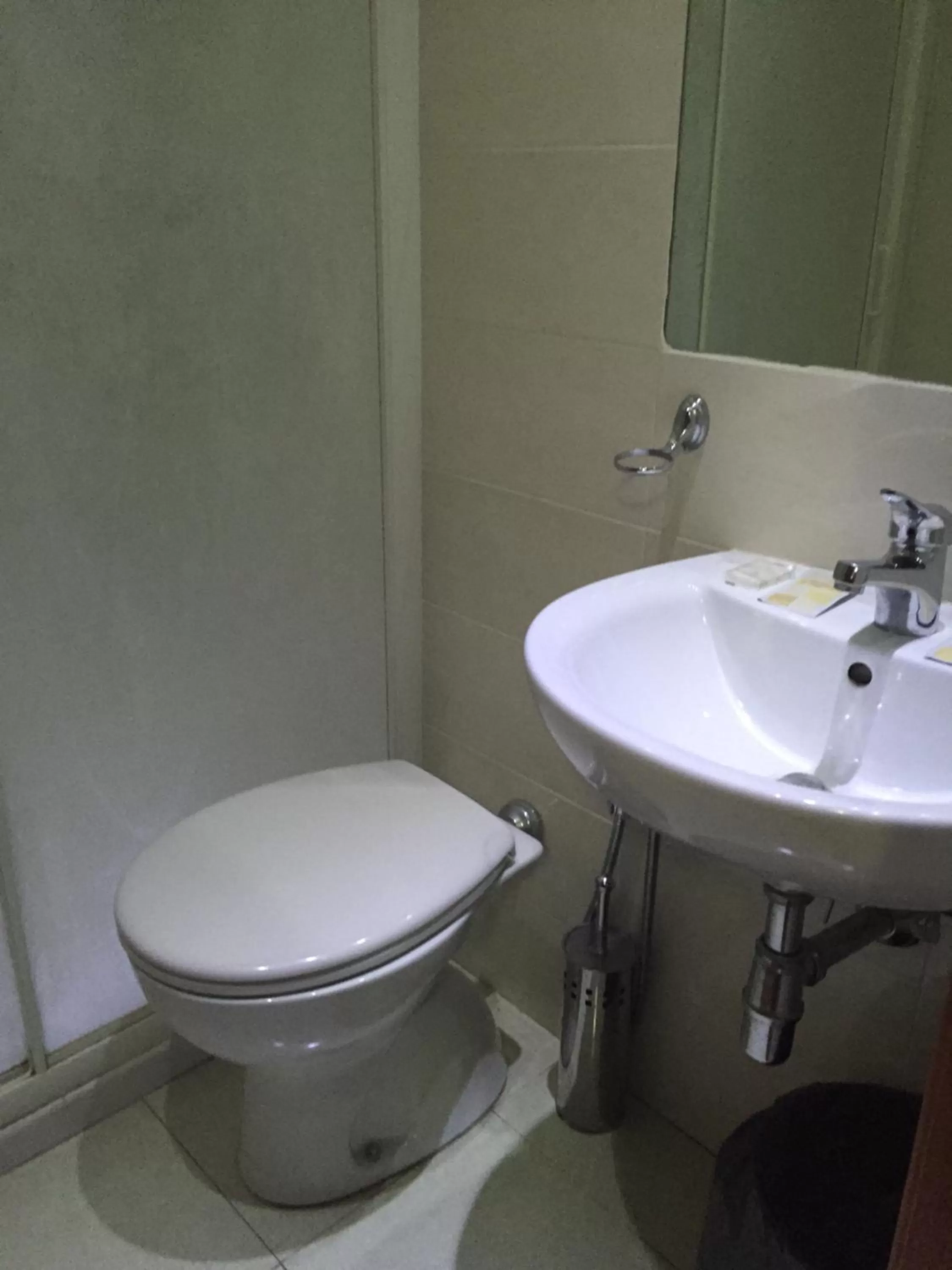 Bathroom in Hotel Tokyo