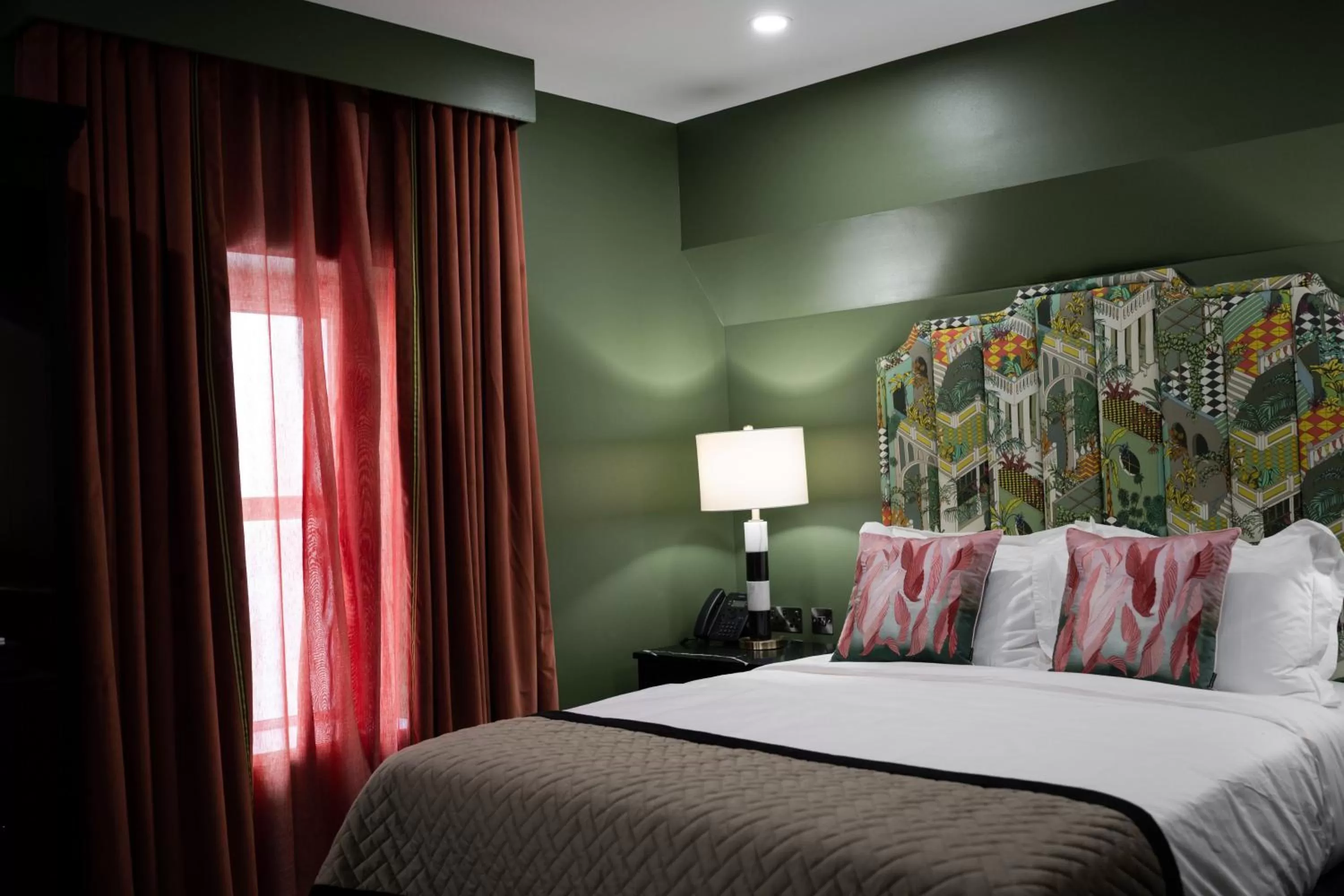 Bed in Elephant Rock Hotel