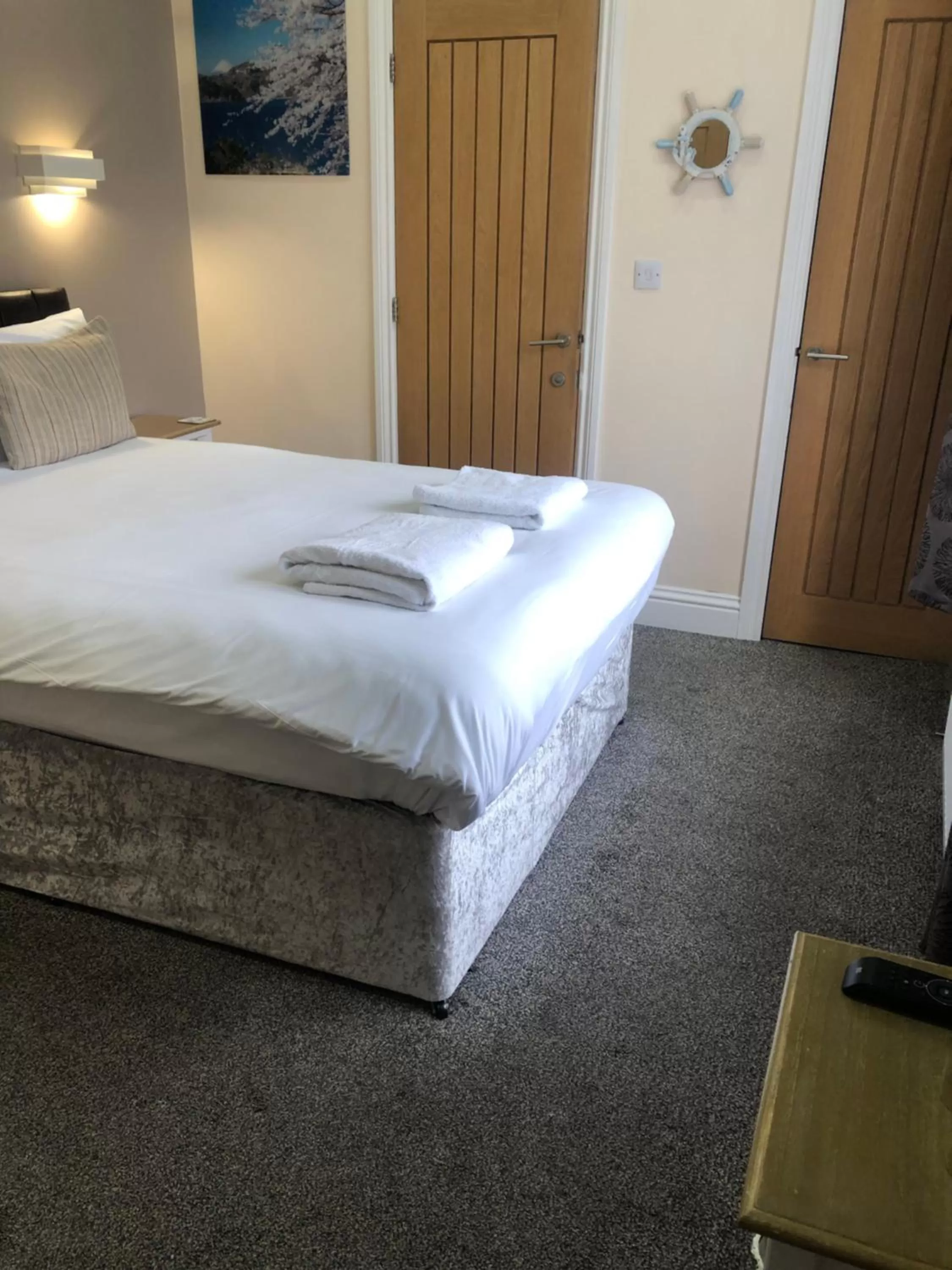 View (from property/room), Bed in Queen Phillippa