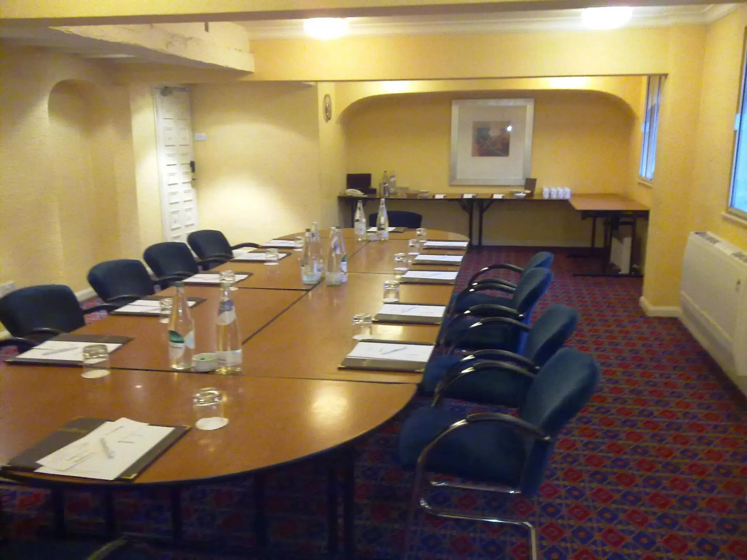 Business facilities in Barons Court Hotel Walsall