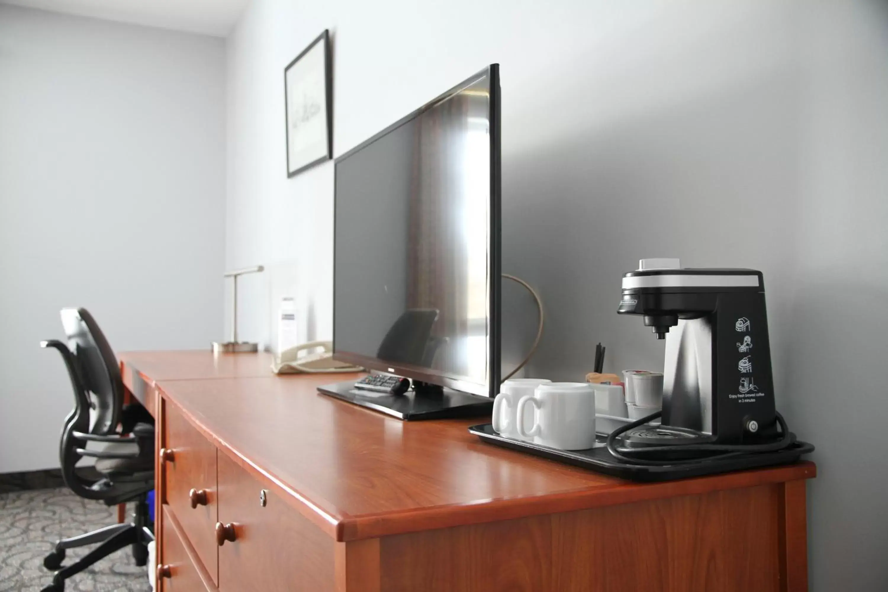 TV and multimedia, Kitchen/Kitchenette in Donald Gordon Hotel and Conference Centre