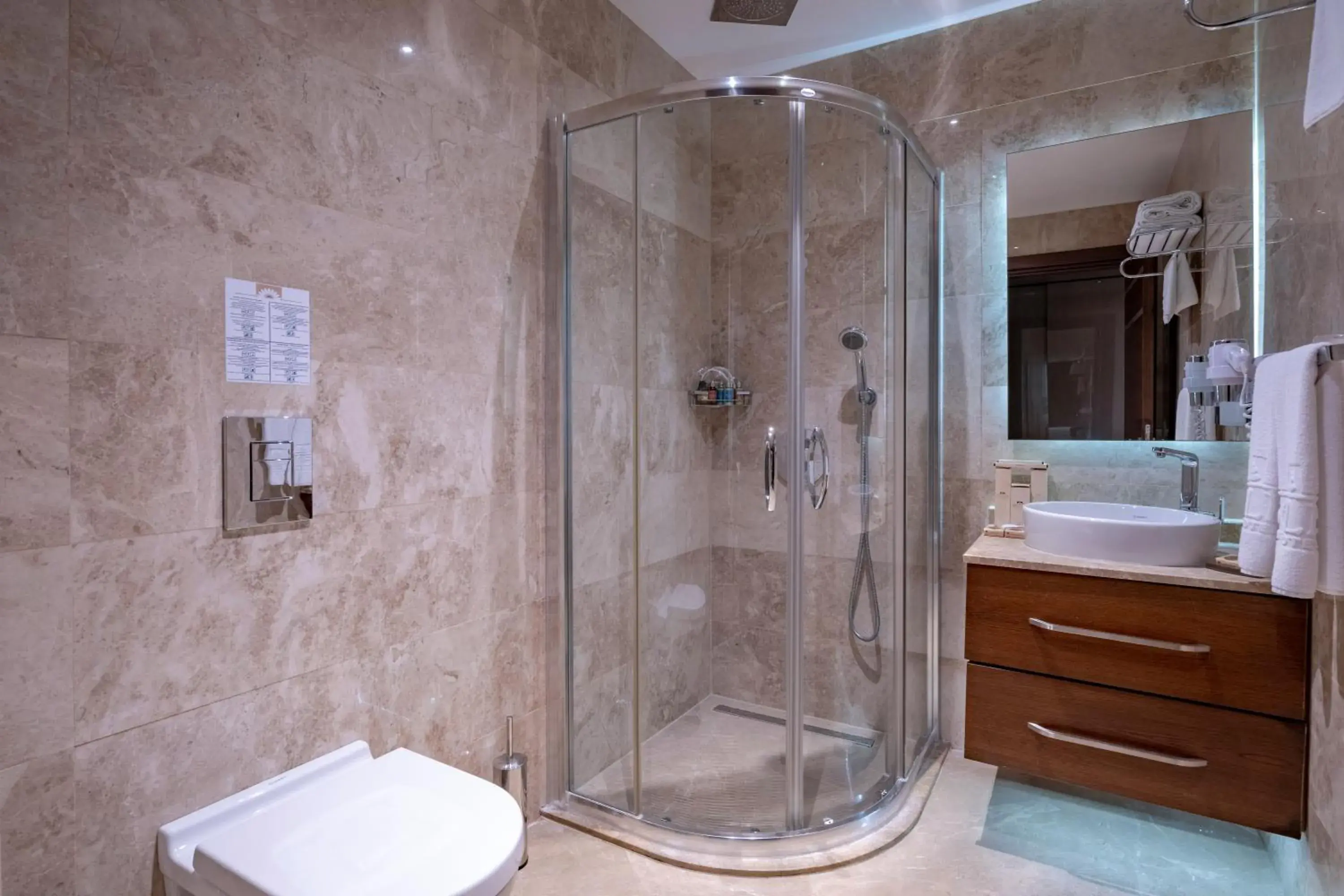 Shower, Bathroom in Bellis Deluxe Hotel