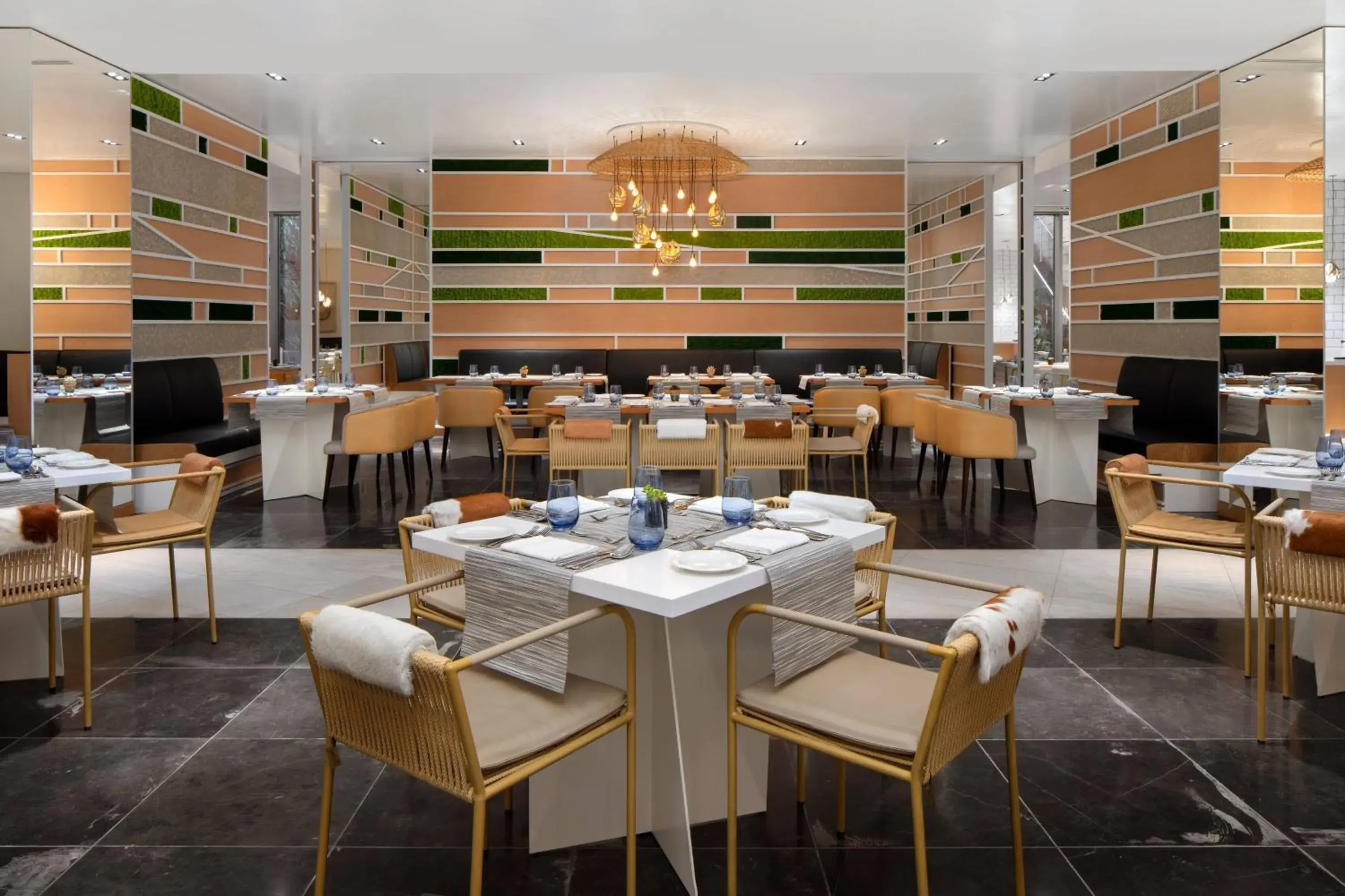 Restaurant/Places to Eat in Lagos Marriott Hotel Ikeja