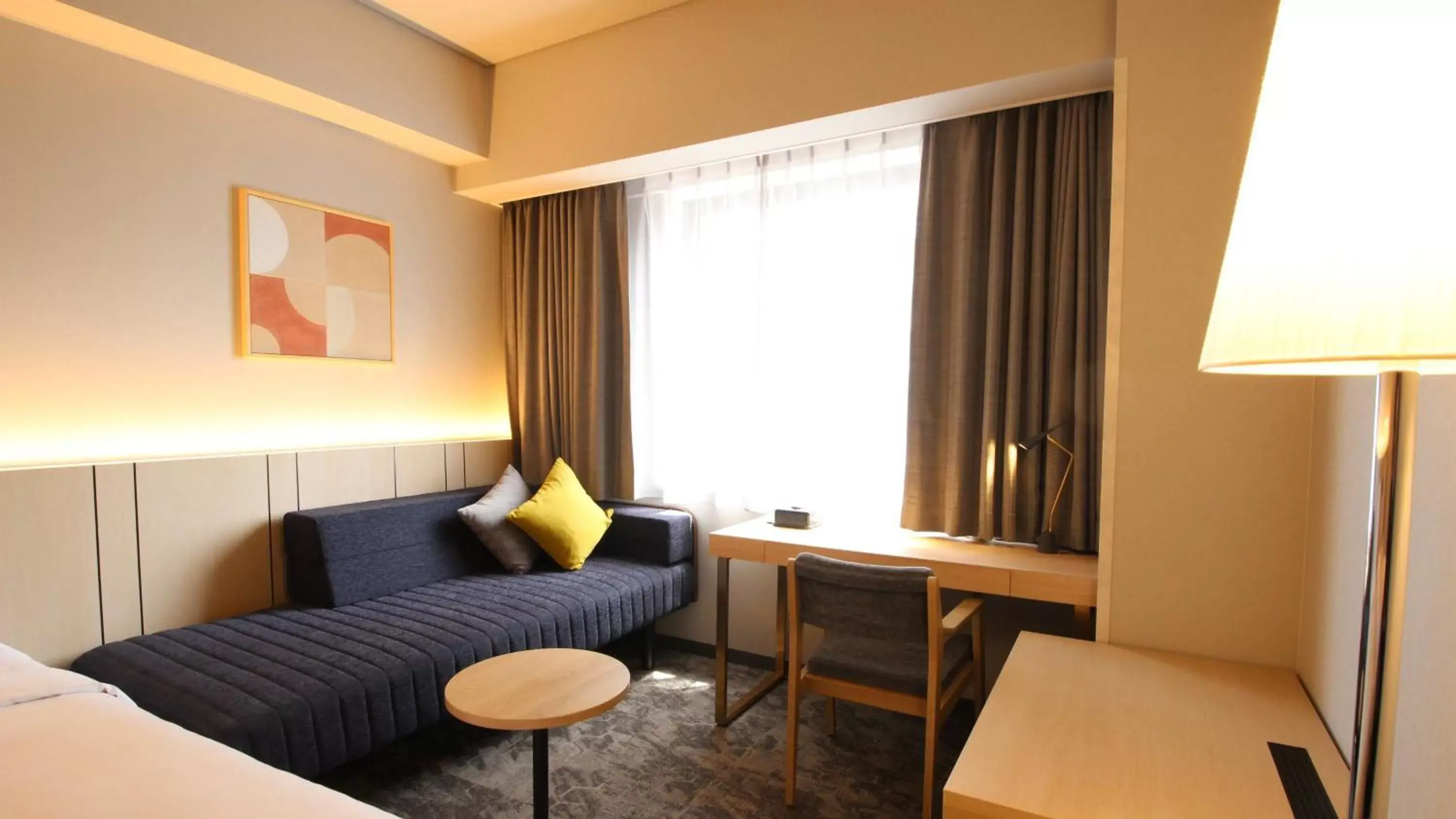 Photo of the whole room, Seating Area in ANA Holiday Inn Sendai, an IHG Hotel