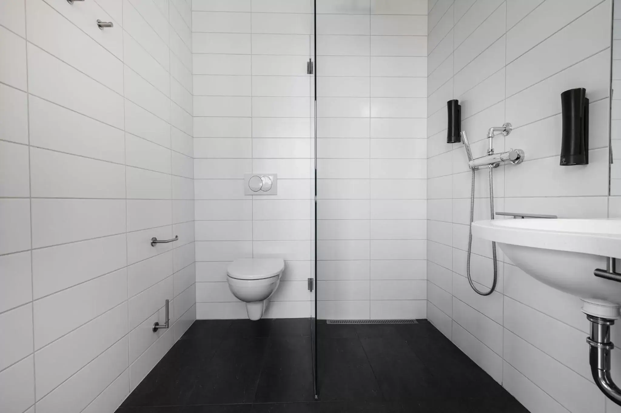 Shower, Bathroom in Reykjavik Lights Hotel by Keahotels