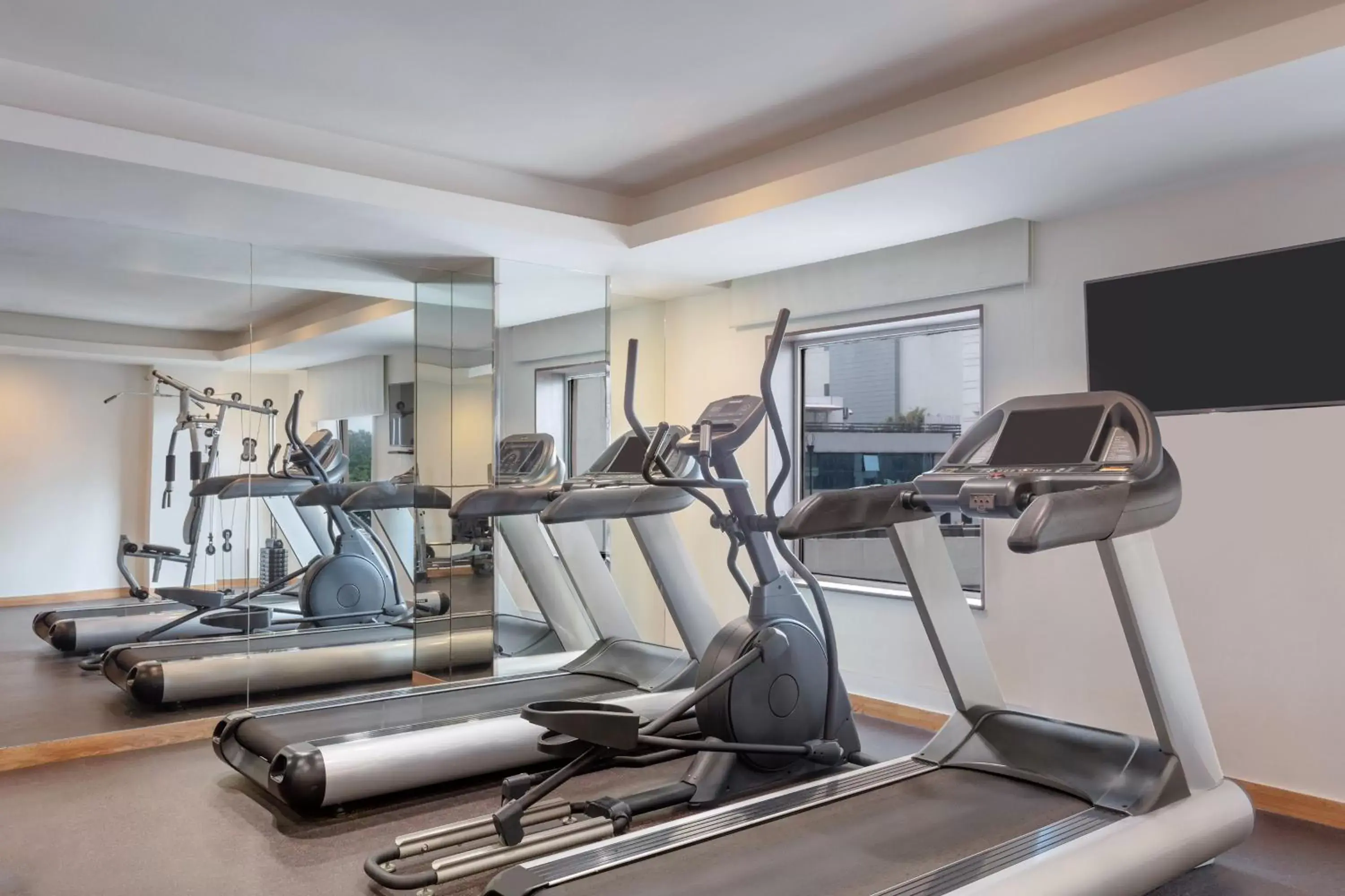 Fitness centre/facilities, Fitness Center/Facilities in Four Points by Sheraton Vadodara
