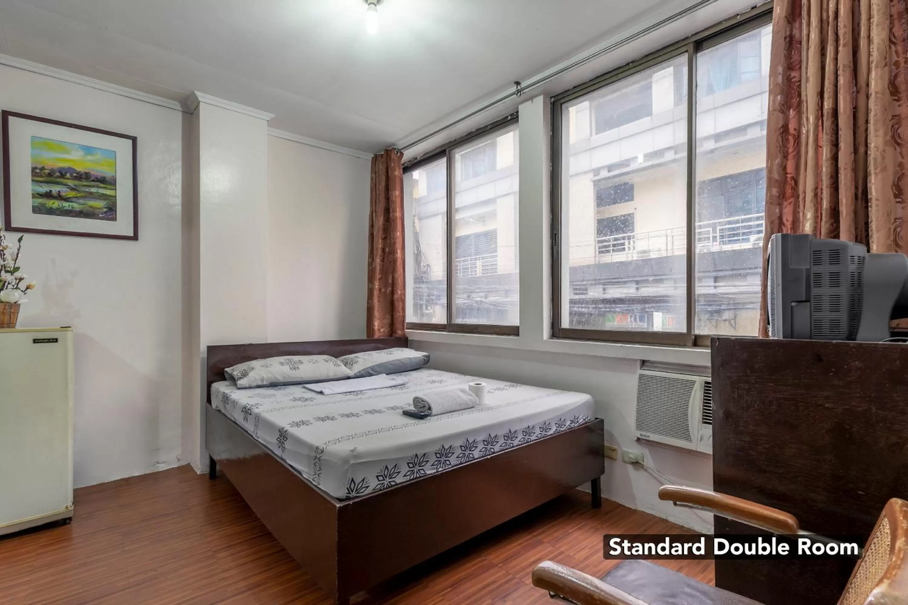 Bed in Victoria Mansions