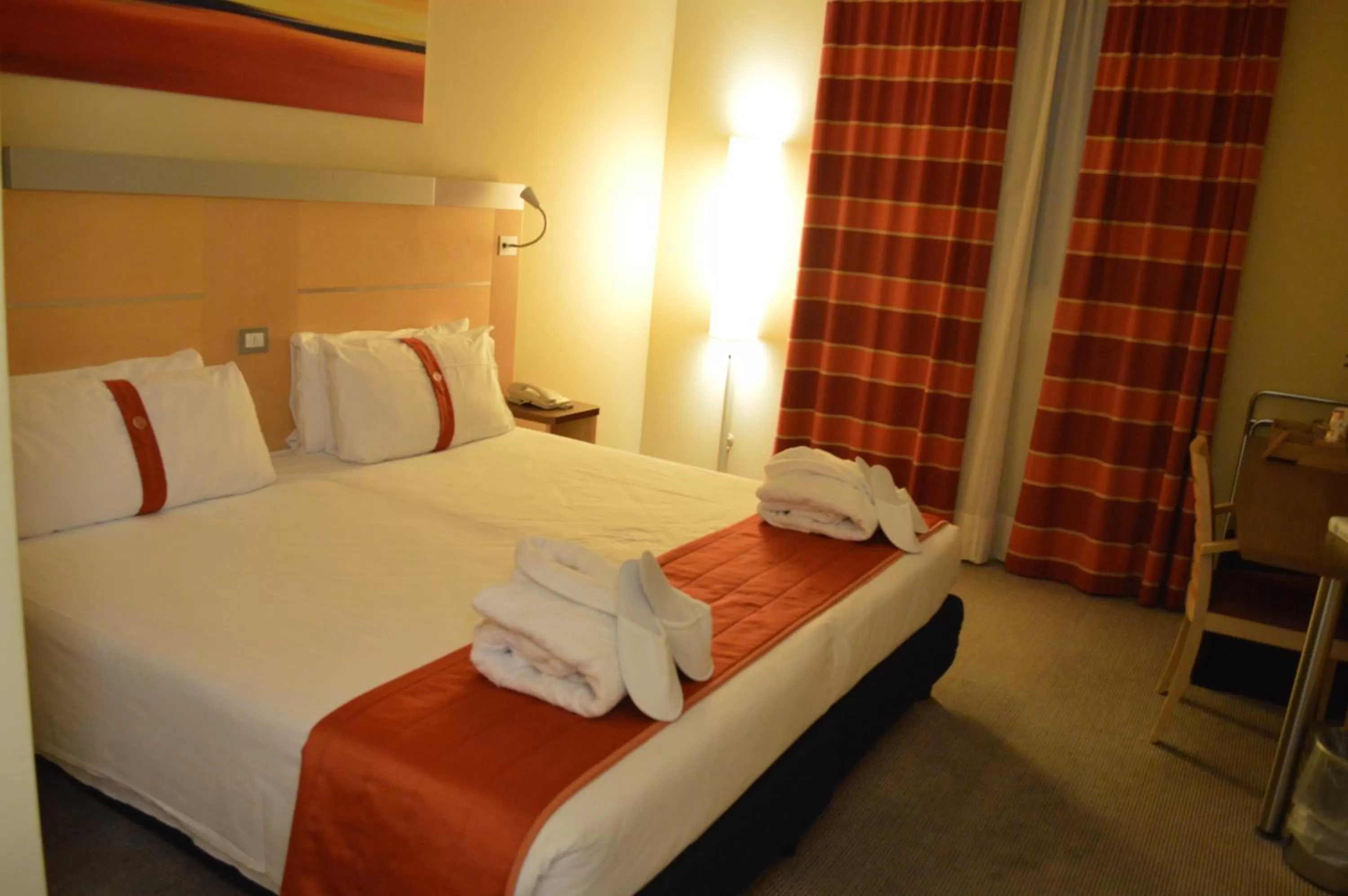 Bedroom, Bed in Bes Hotel Bergamo Ovest