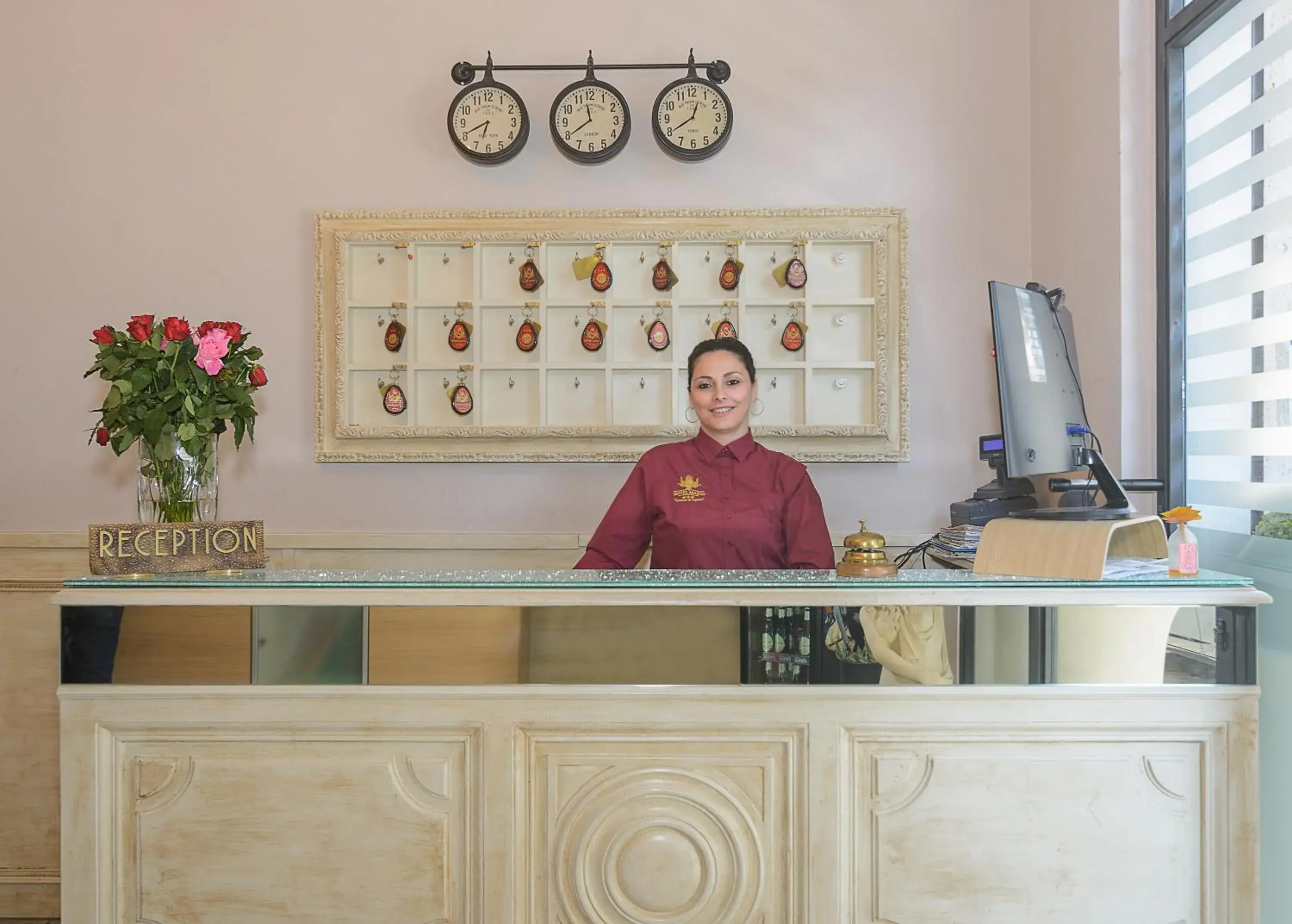 Staff, Lobby/Reception in Hotel Maria