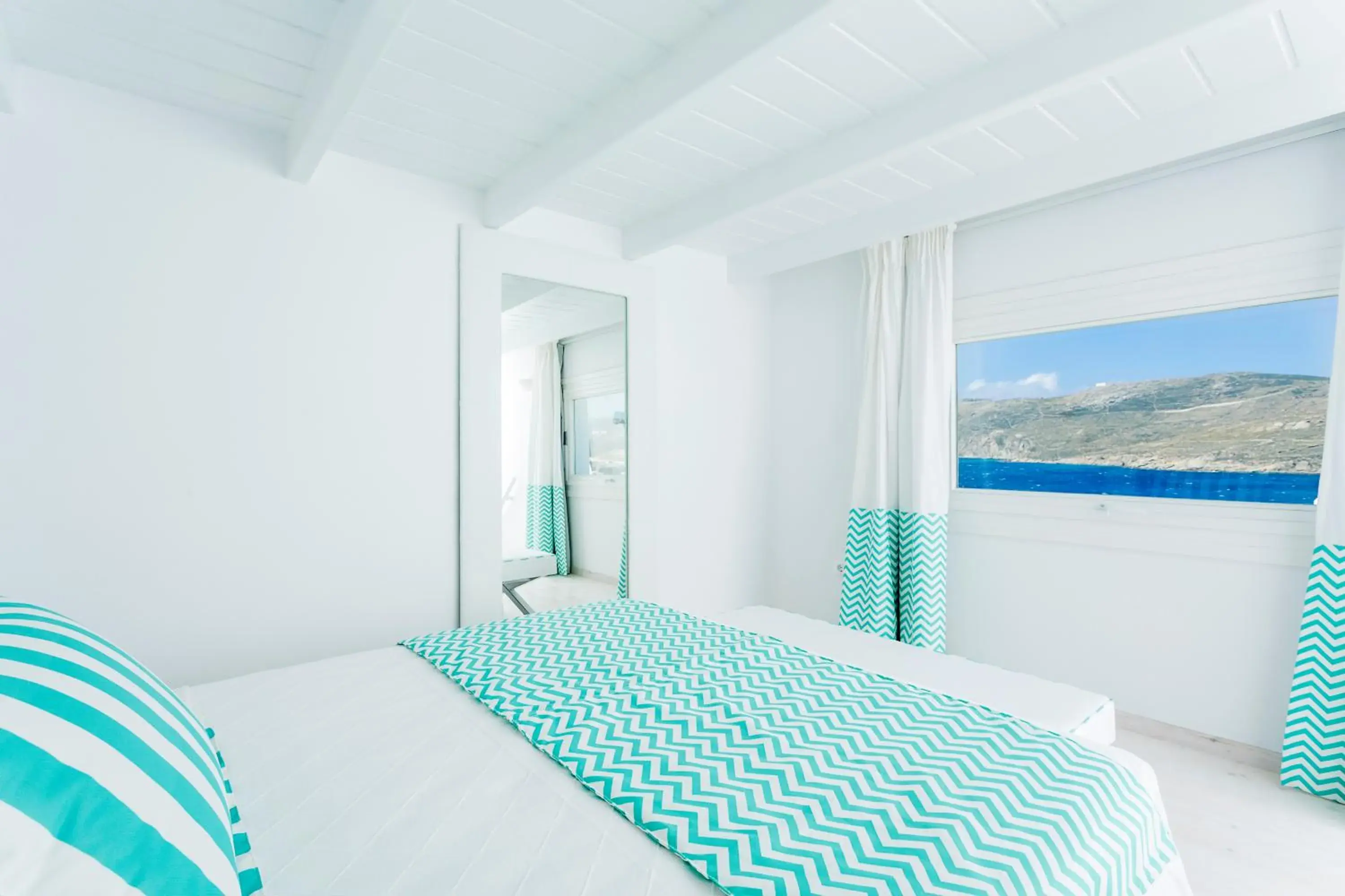 Bedroom, Bed in Archipelagos Hotel