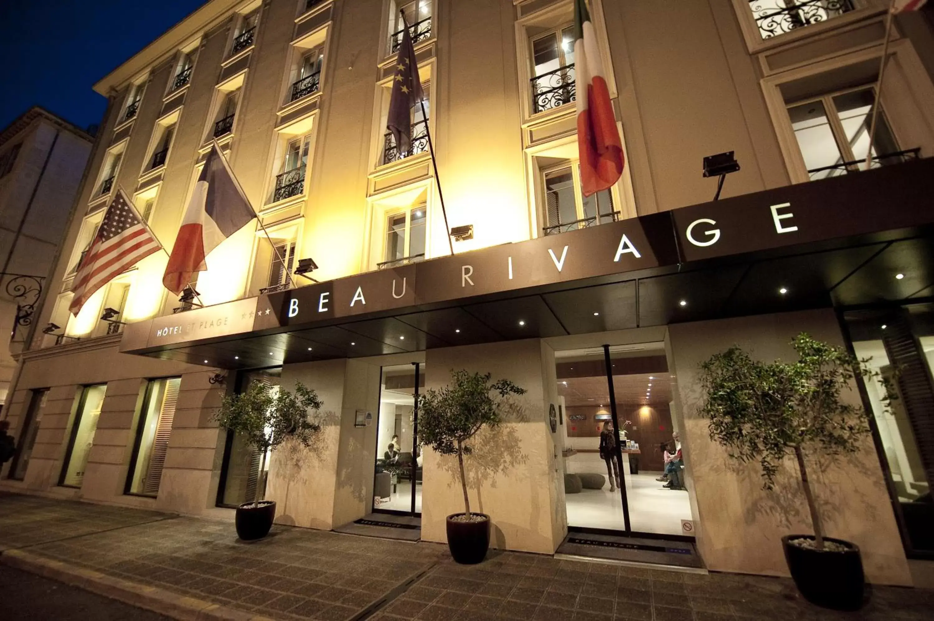 Facade/entrance in Hotel Beau Rivage Facade/entrance in Hotel Beau Rivage