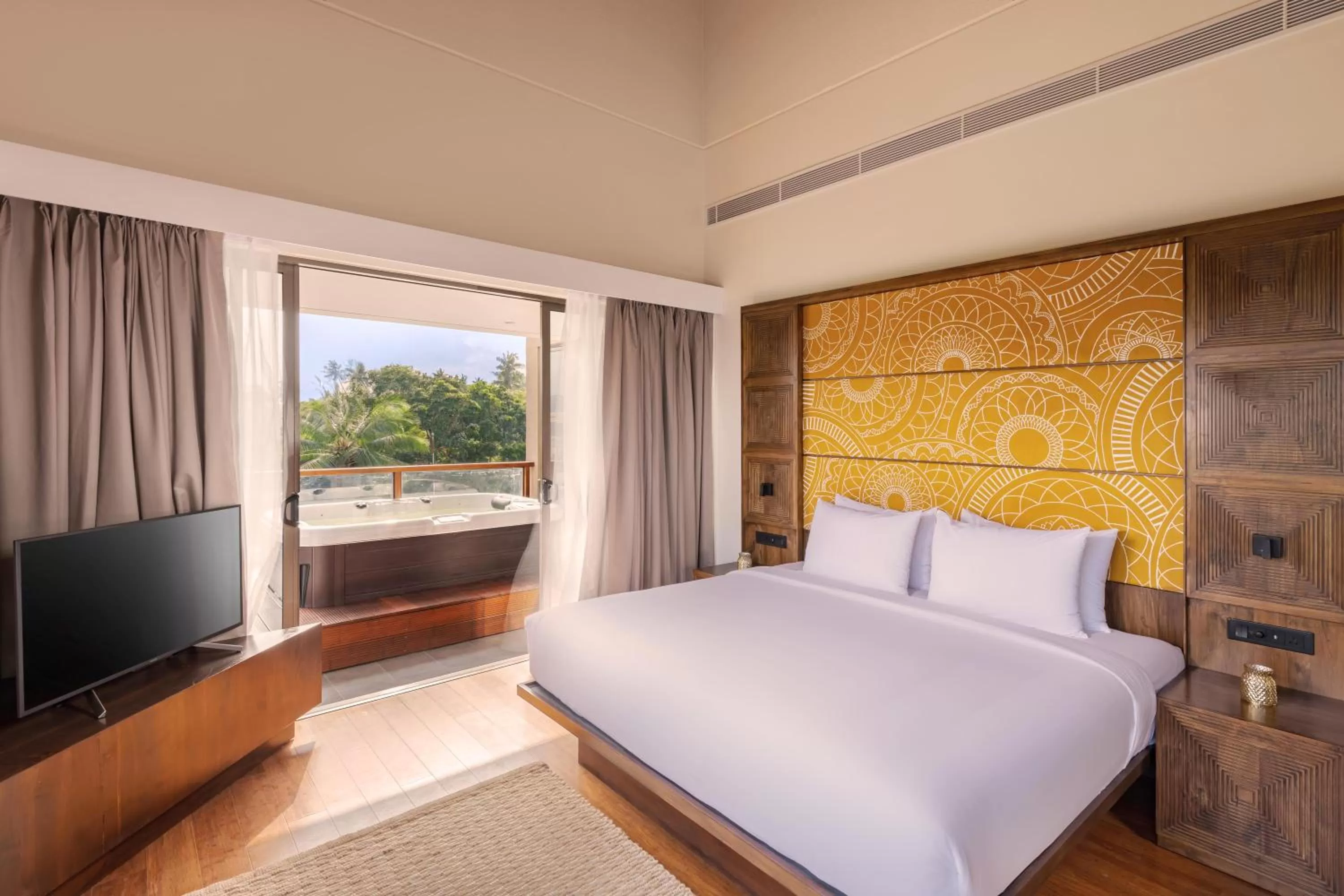 Bed in Jetwing Kandy Gallery, A Luxury Reserve