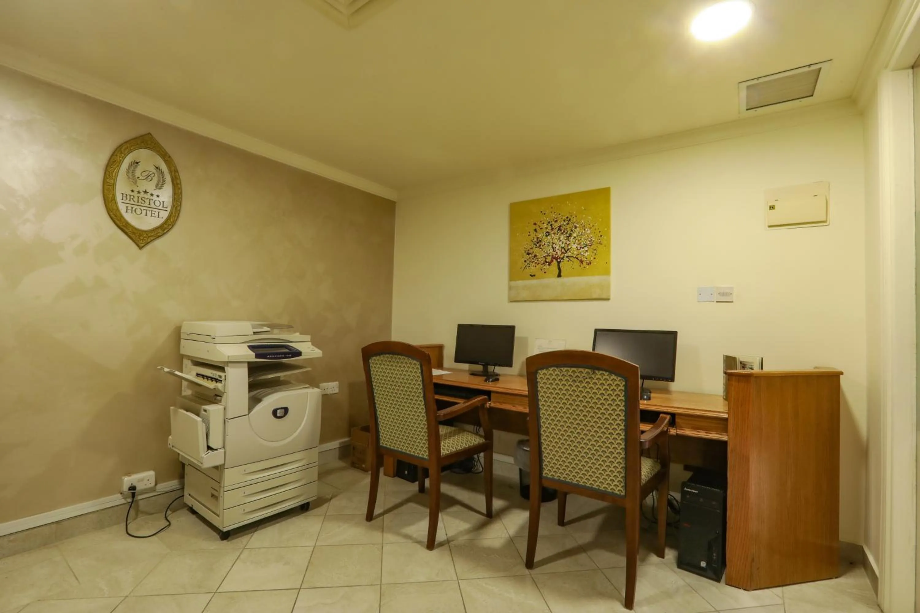 Business facilities in Bristol Hotel