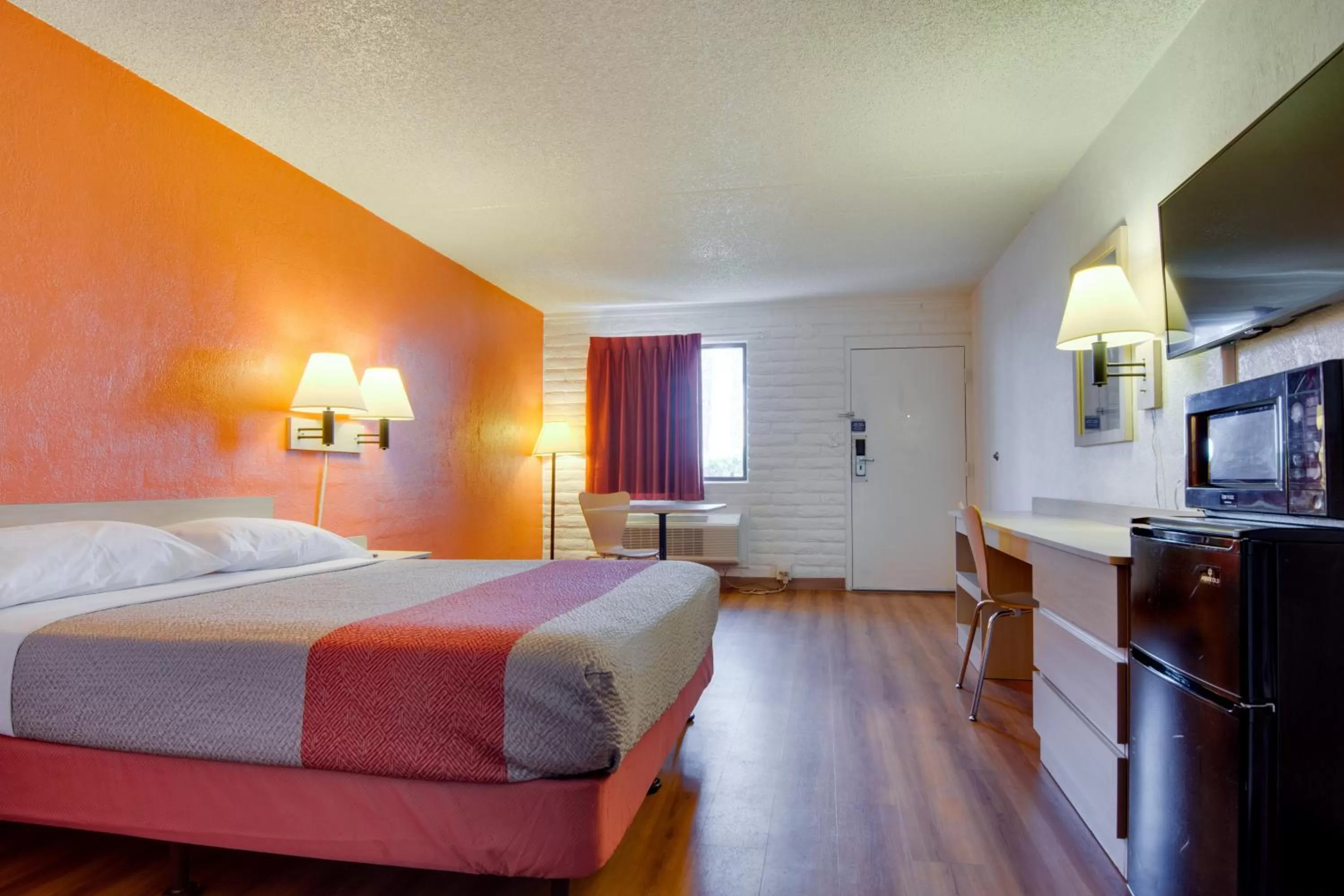 Bedroom, Bed in Motel 6 Eloy Arizona Casa Grande