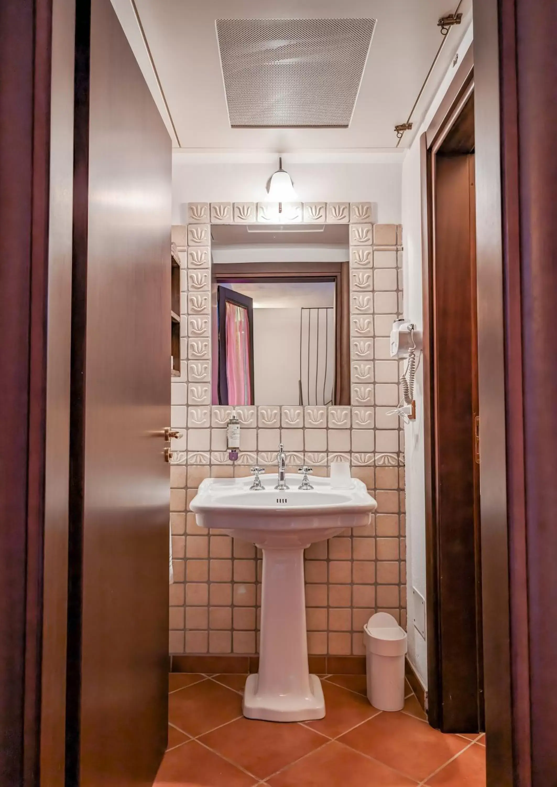 Bathroom in Hotel La Corte Del Sole