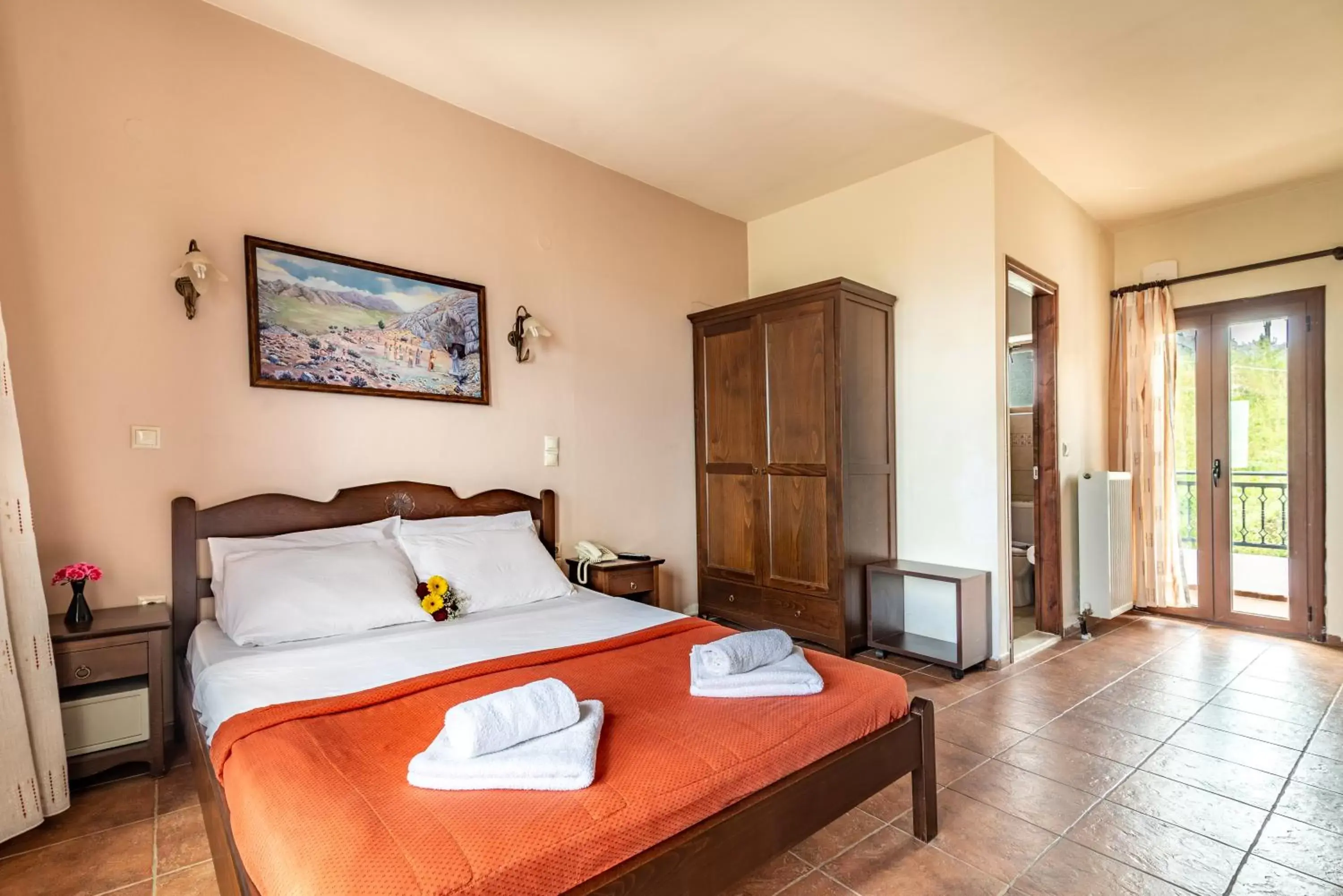 Standard Double Room in Hotel Marina Standard Double Room in Hotel Marina