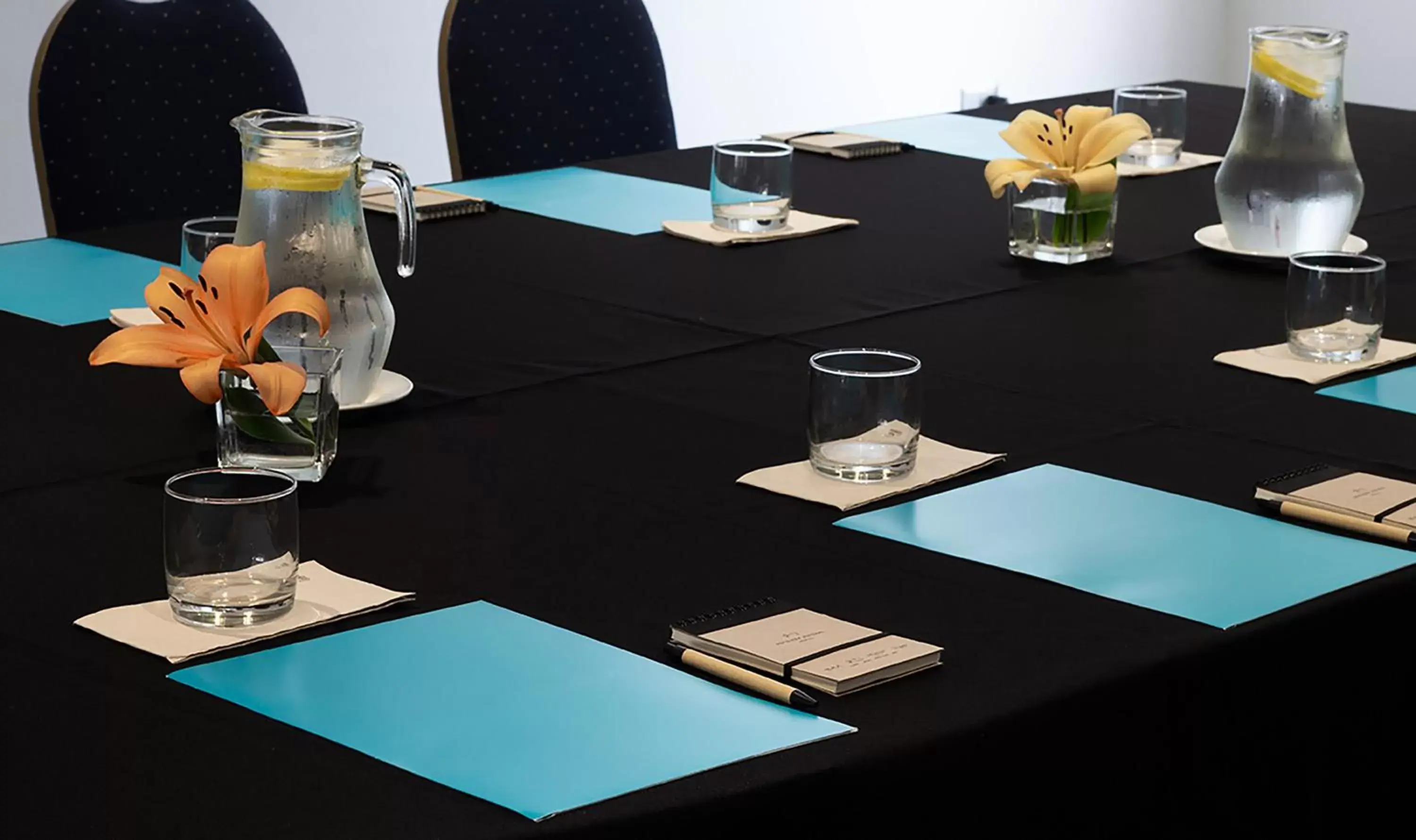 Meeting/conference room, Restaurant/Places to Eat in Hotel Club La Serena