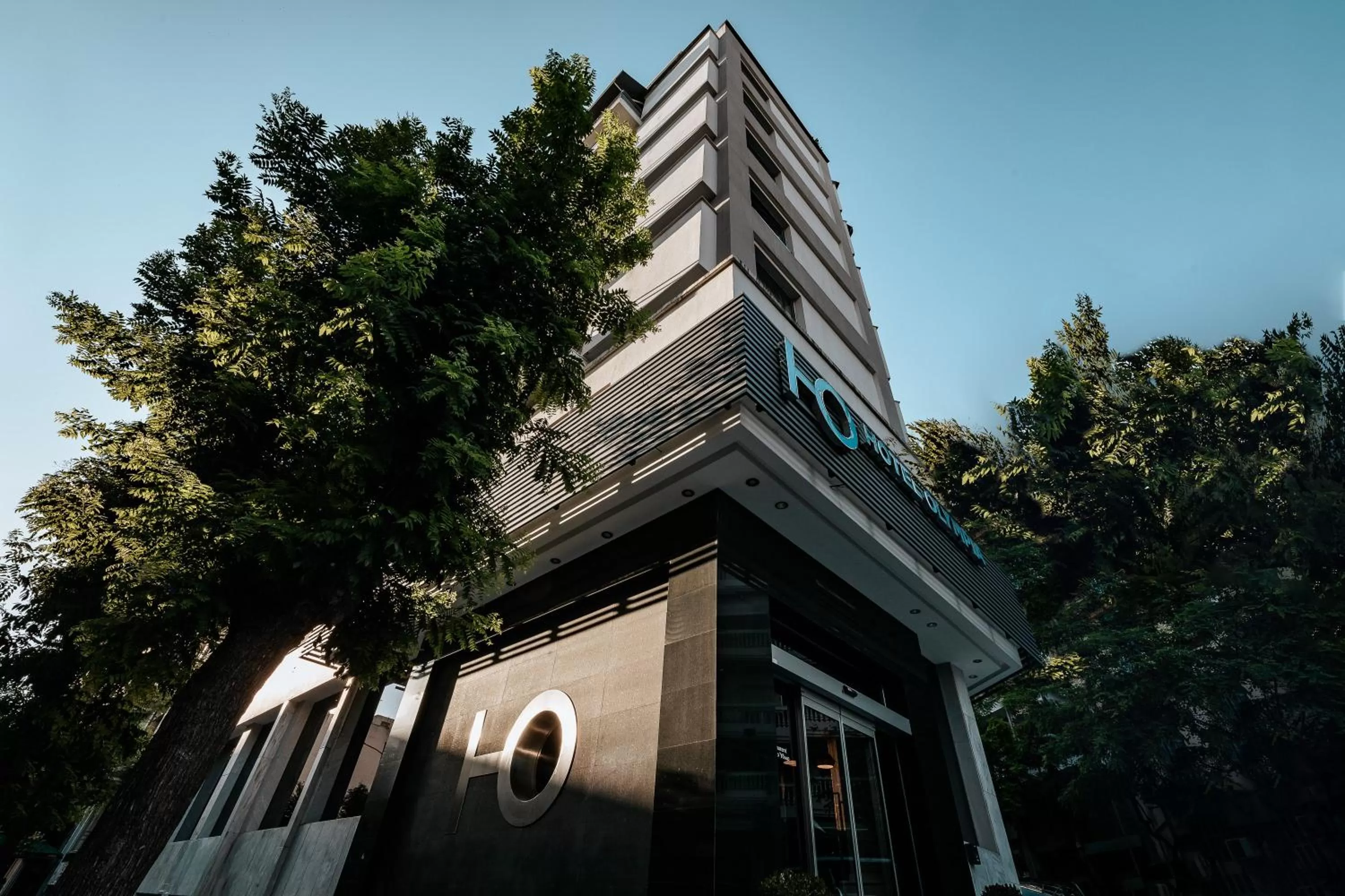 Facade/entrance in Domotel Olympia