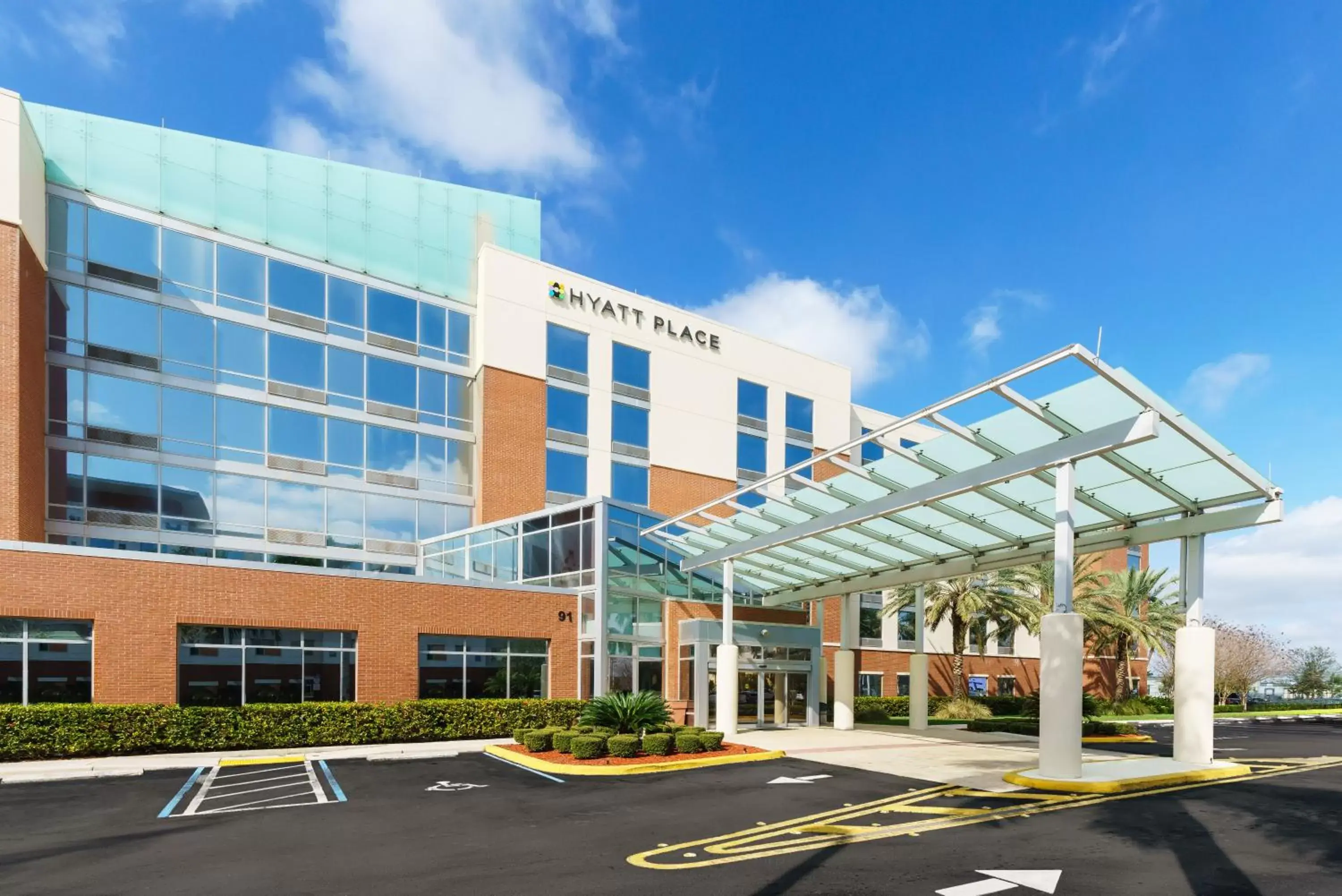 Property building in Hyatt Place Fort Lauderdale Airport/Cruise Port