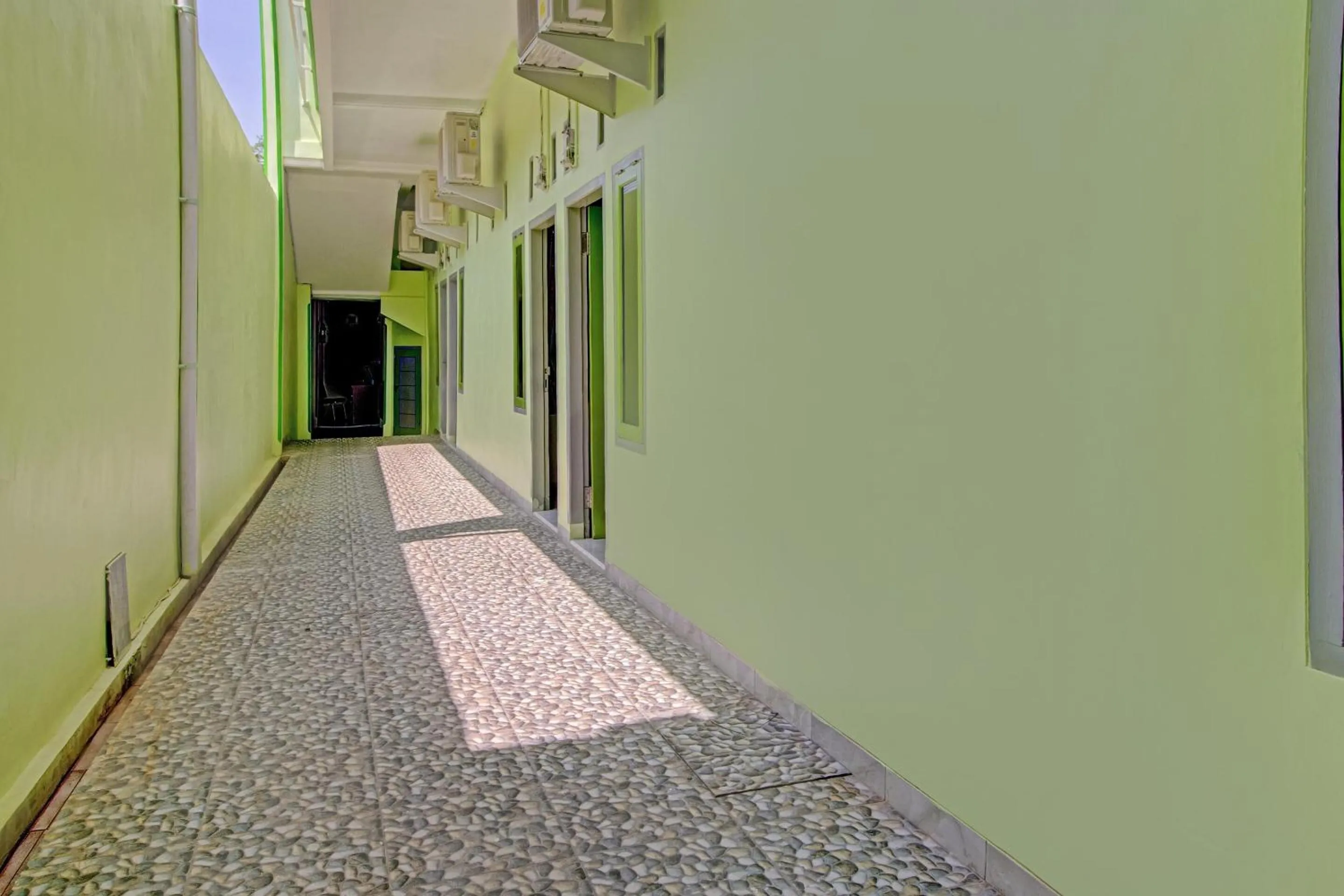 Lobby or reception in OYO 3774 Orchid 37 Syariah Guest House