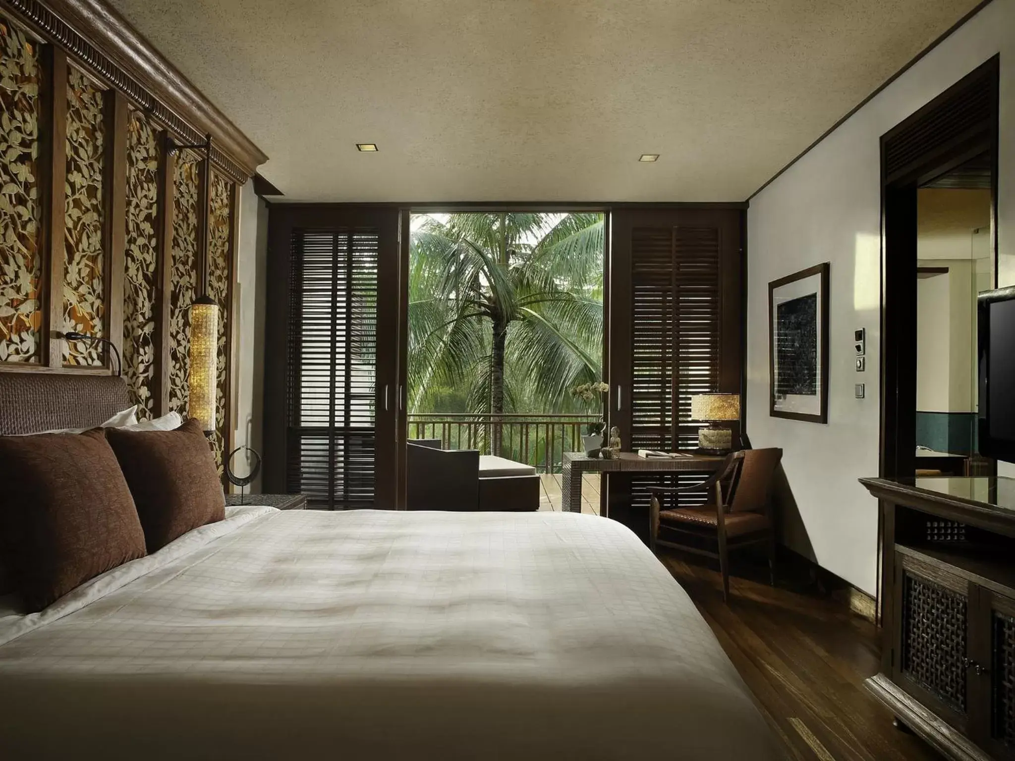 Bed in Four Seasons Resort Bali at Sayan Bed in Four Seasons Resort Bali at Sayan