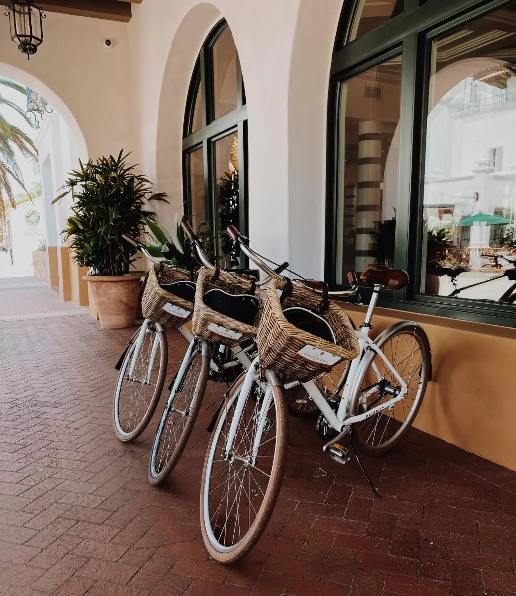 Cycling in Hotel Californian