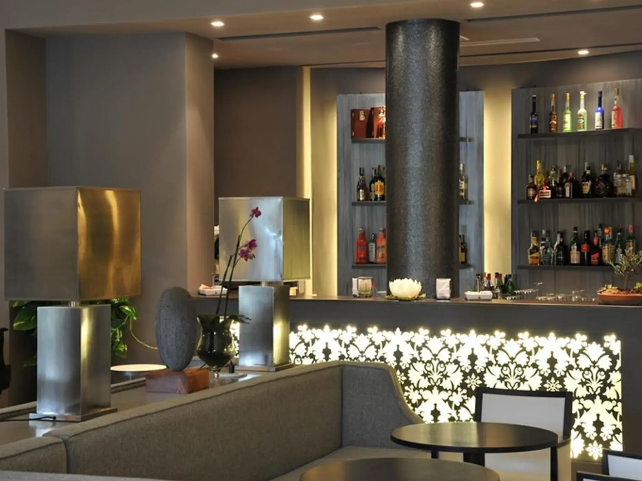 Lounge or bar in Grand Hotel Villa Itria Congress & Spa Lounge or bar in Grand Hotel Villa Itria Congress & Spa