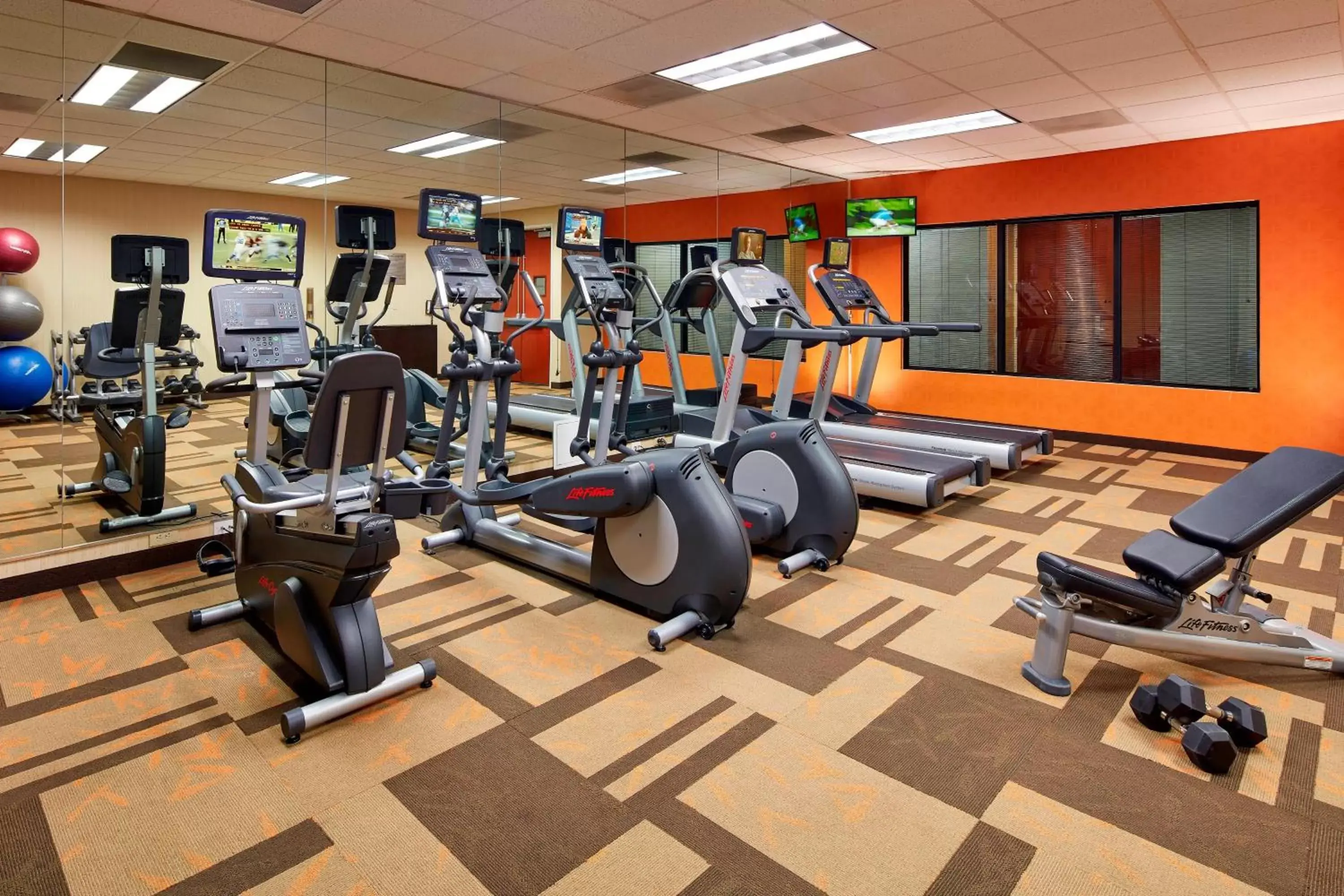Fitness centre/facilities, Fitness Center/Facilities in Courtyard Vallejo Napa Valley