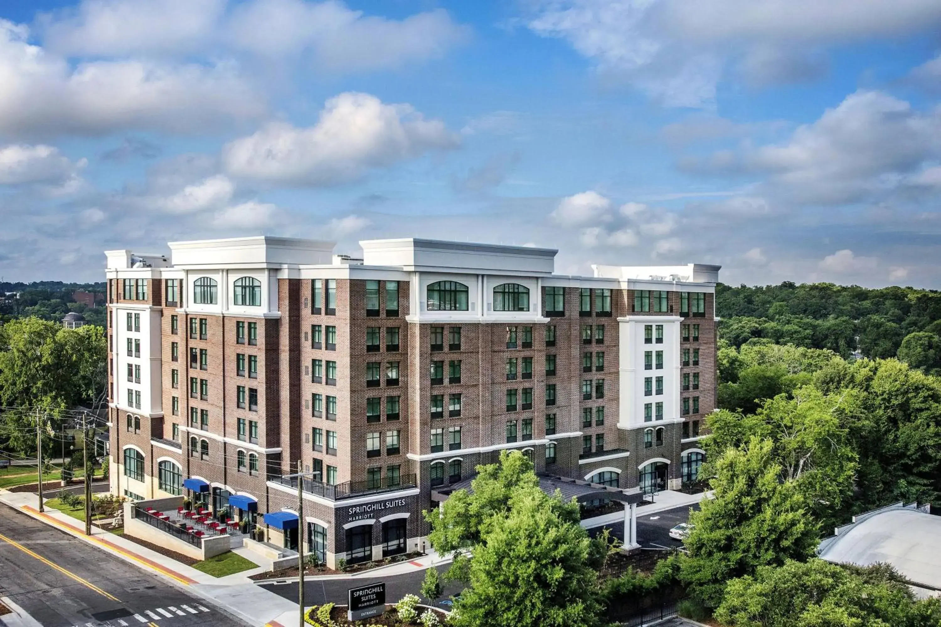 Property Building in SpringHill Suites by Marriott Athens Downtown/University Area