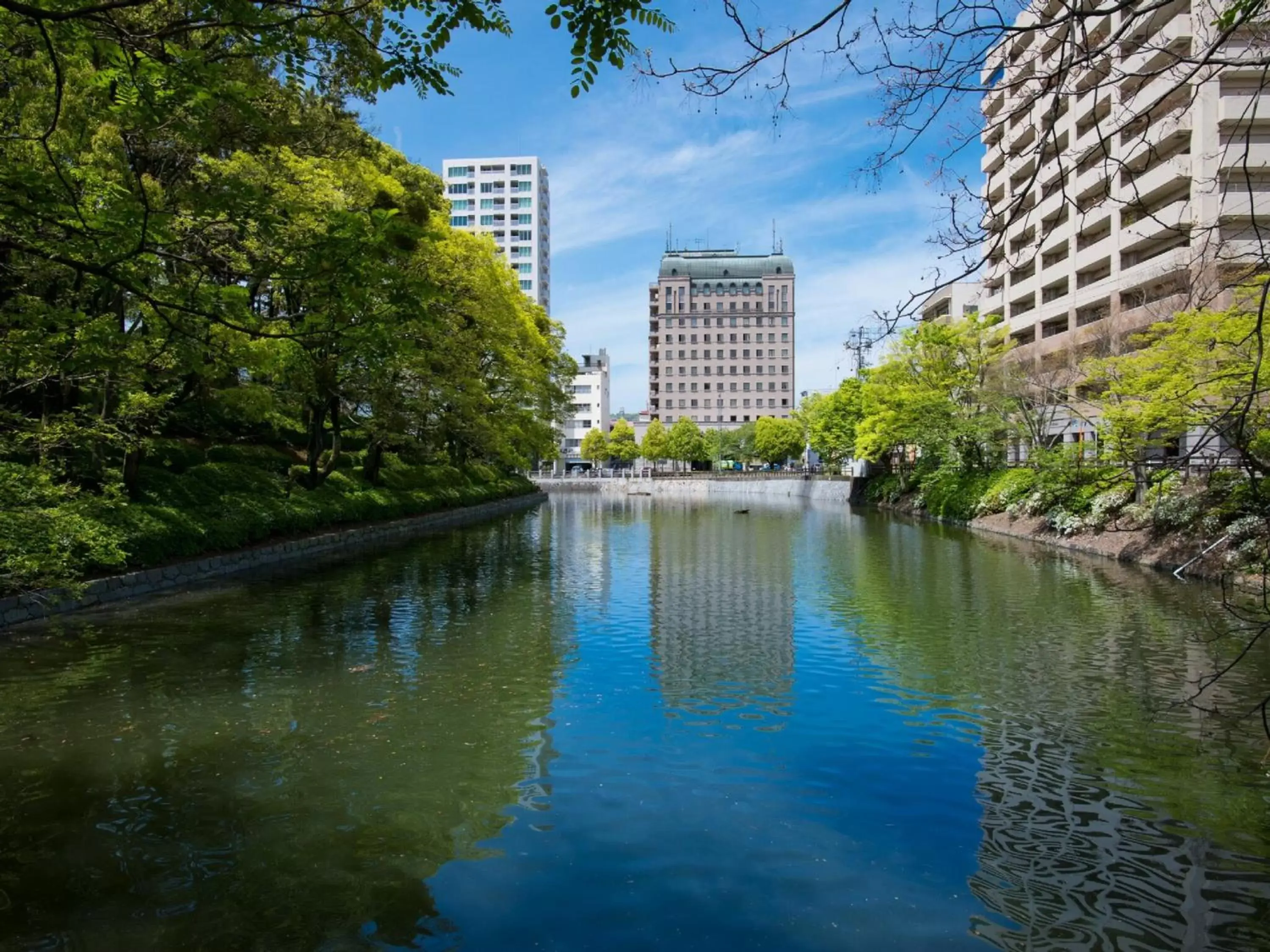 Property building in APA Hotel Matsuyamajo-Nishi