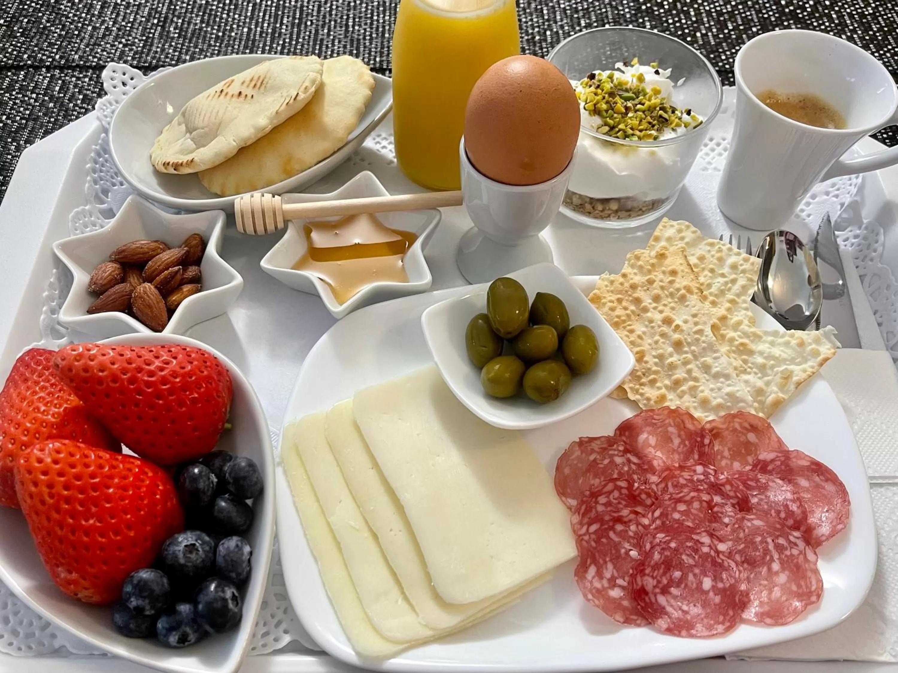 Food and drinks in B&B Mare Monti Miniere