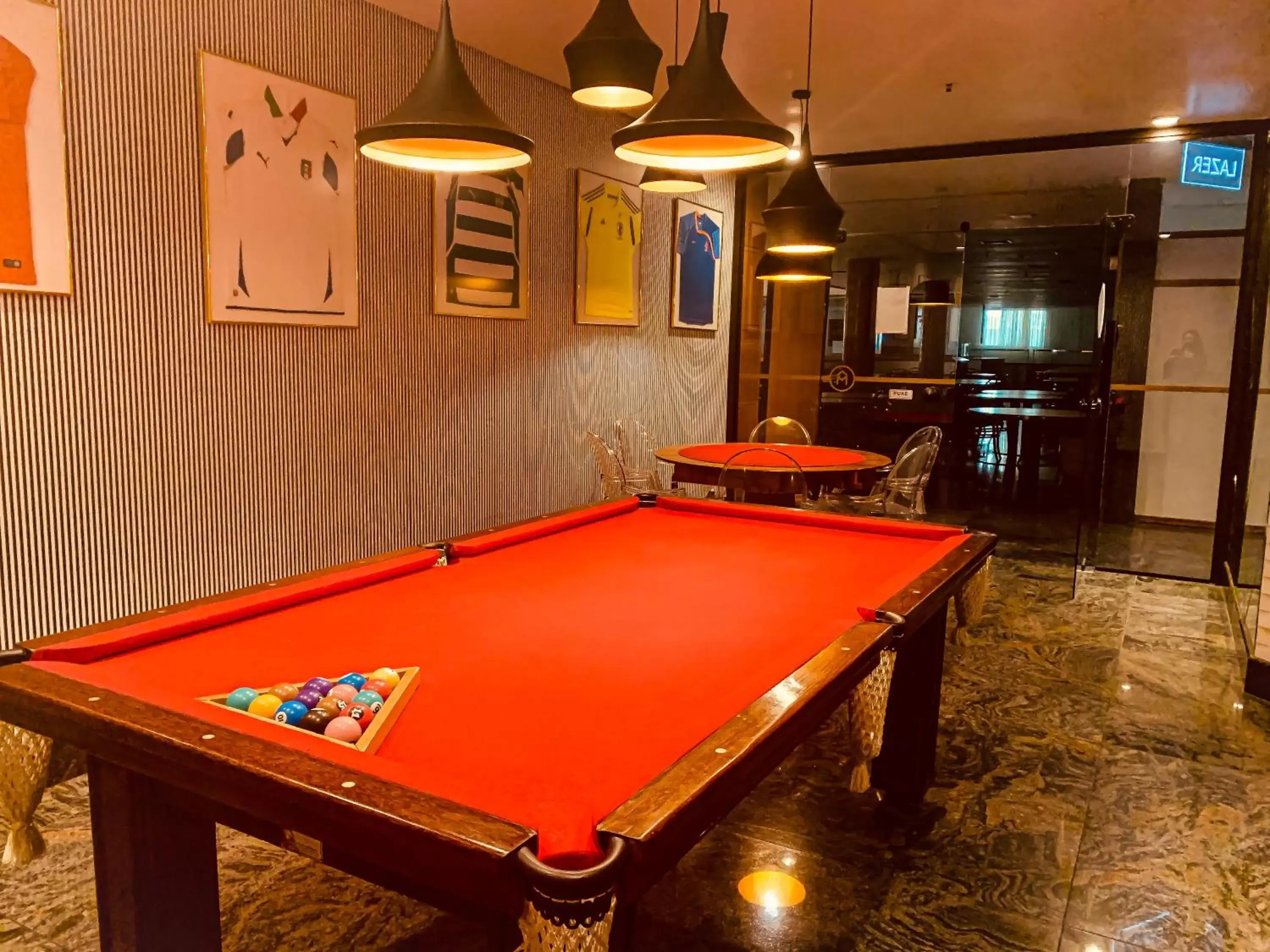 Game Room, Billiards in Ouro Minas Hotel Belo Horizonte, Dolce by Wyndham