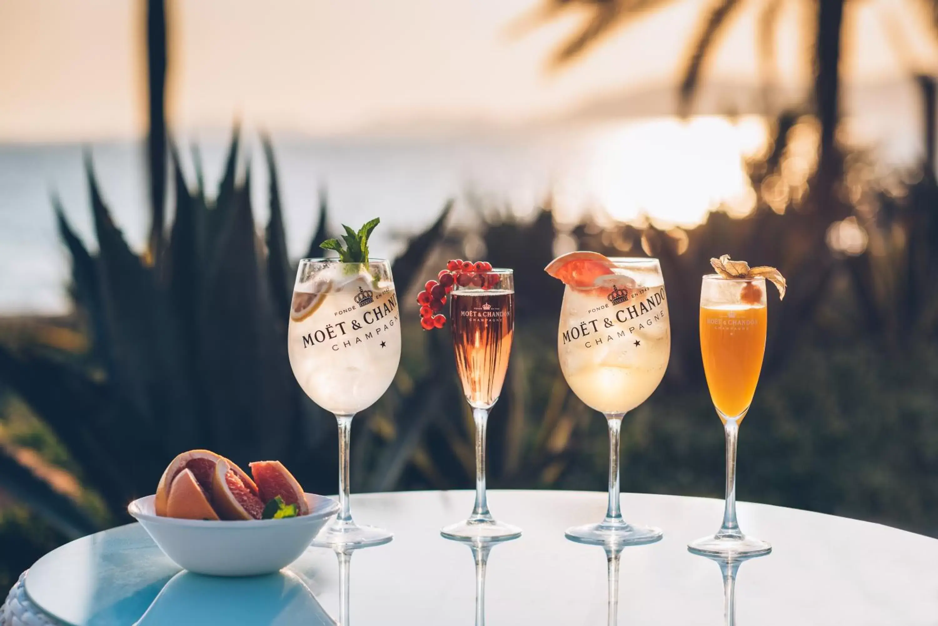 Lounge or bar in Iberostar Selection Playa de Palma Lounge or bar in Iberostar Selection Playa de Palma