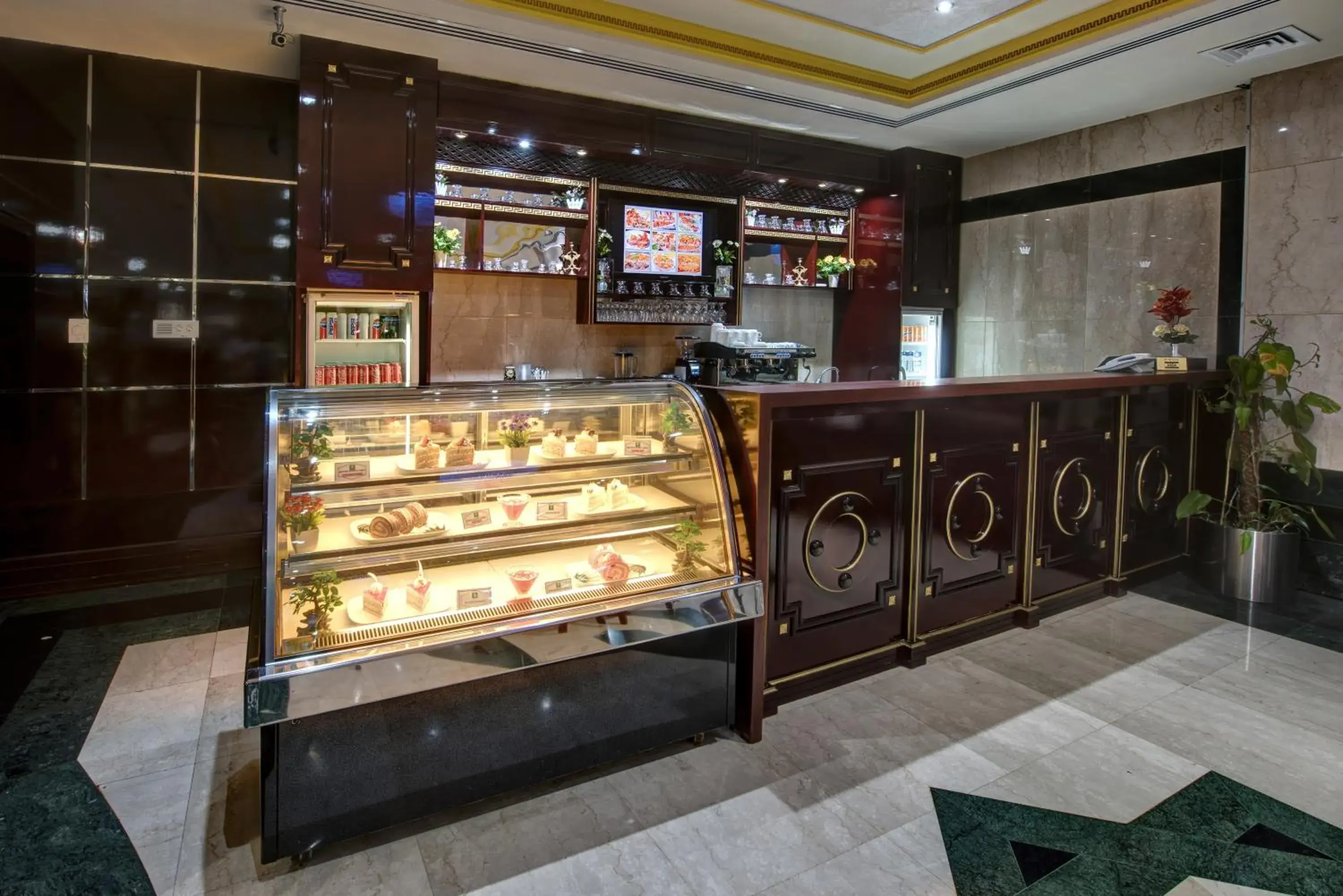 Lounge or bar in Comfort Inn Hotel Deira Lounge or bar in Comfort Inn Hotel Deira