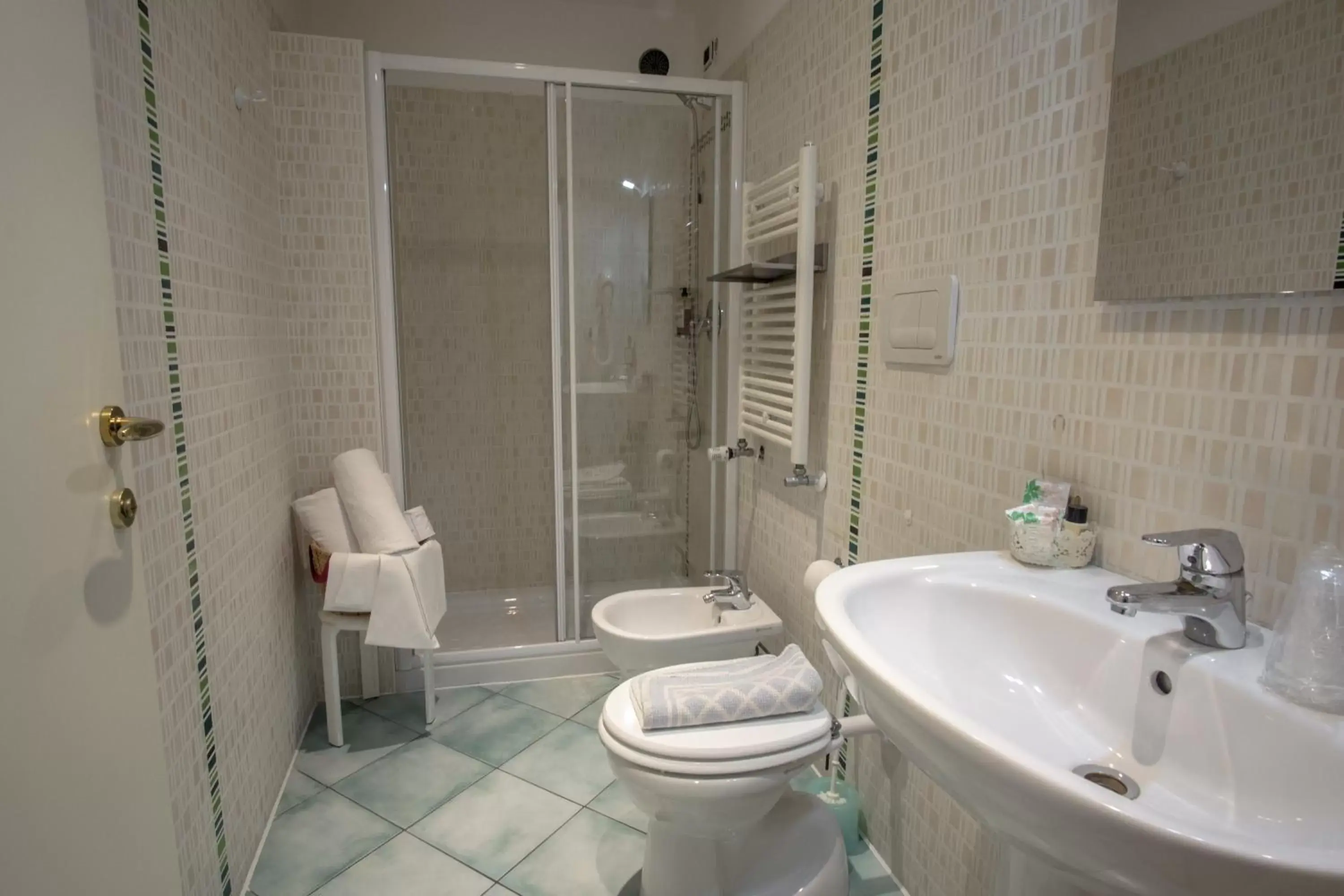 Bathroom in Hotel Antigo Trovatore