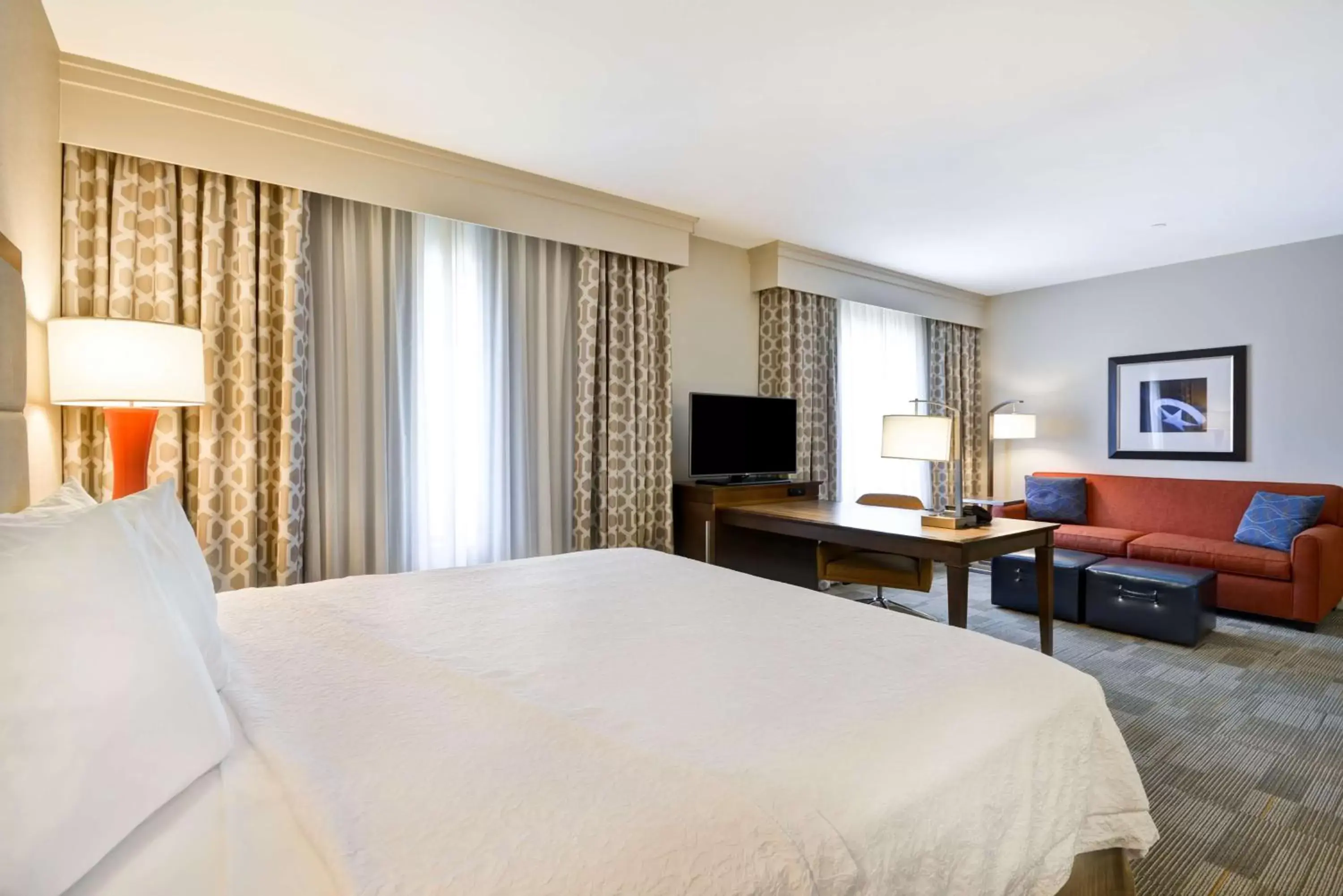 Bedroom, Bed in Hampton Inn & Suites Dallas/Plano-East