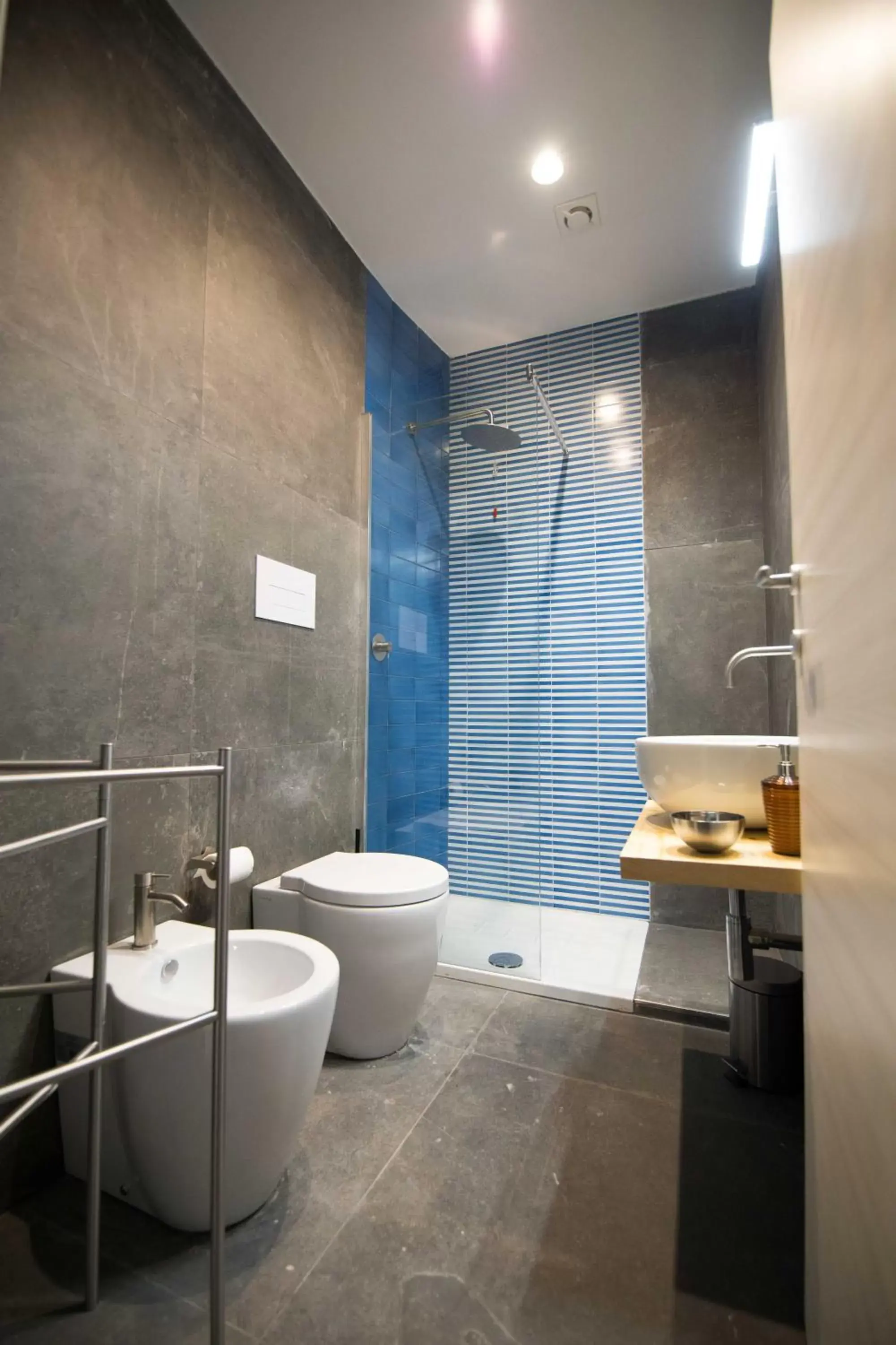 Shower, Bathroom in Quattro Briganti