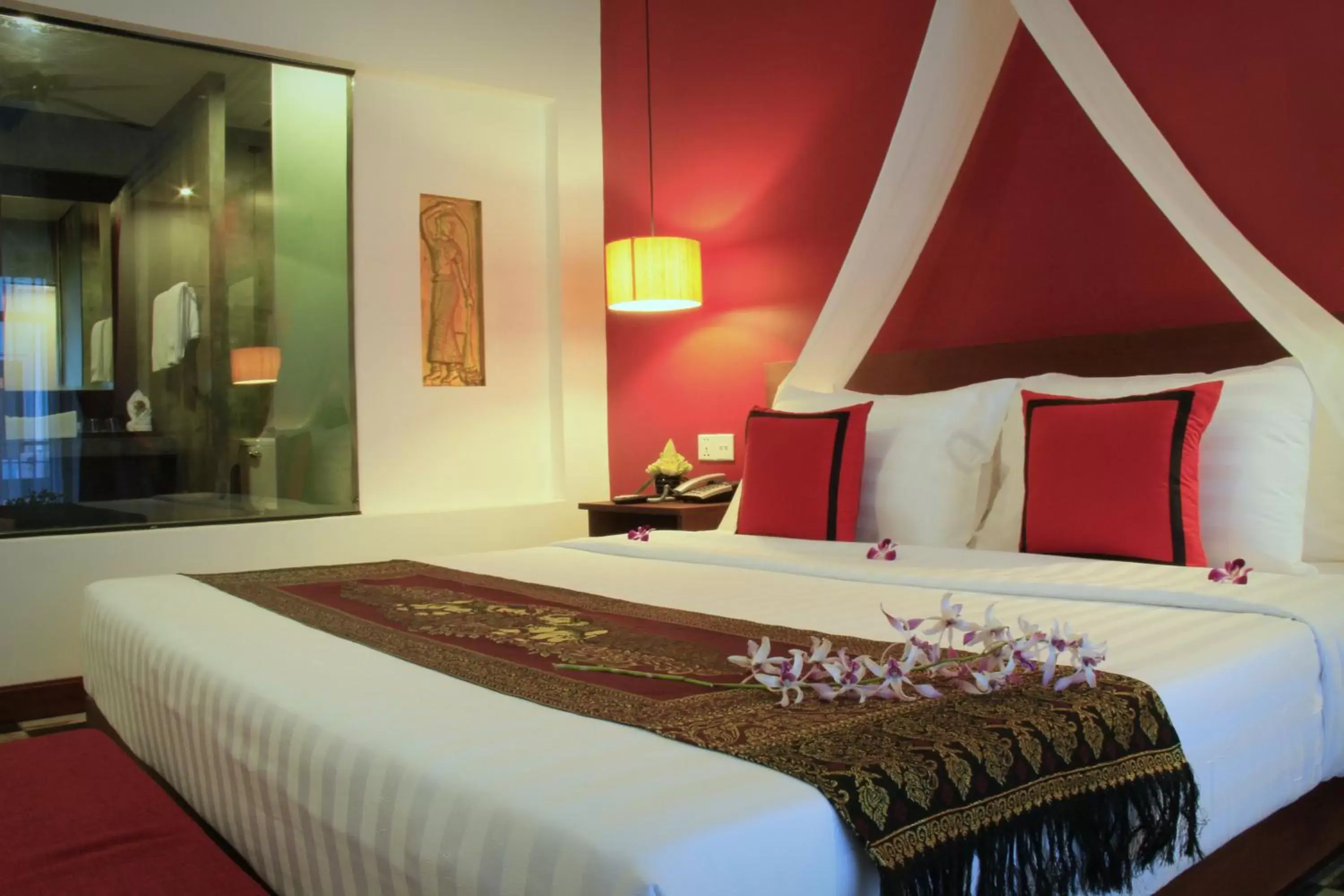 Bedroom, Bed in Mekong Angkor Palace Hotel
