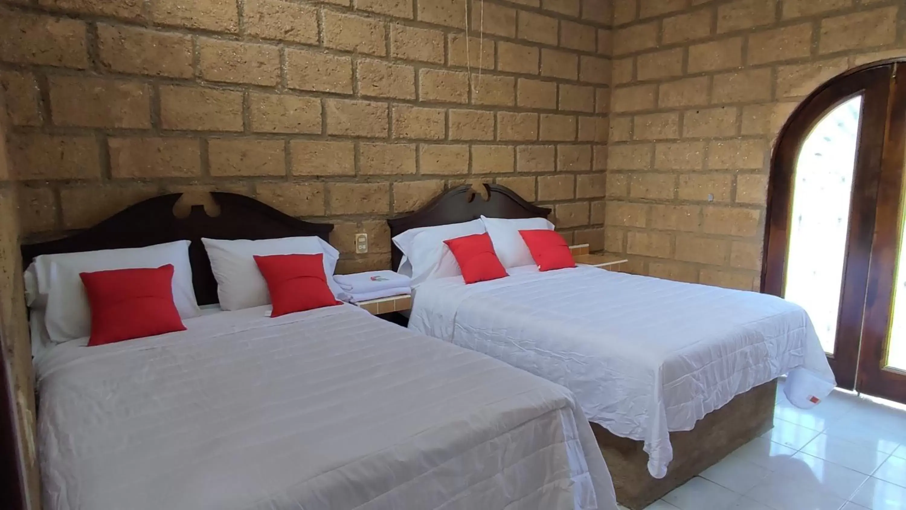 Bedroom, Bed in Hotel Brisas Del Pacífico